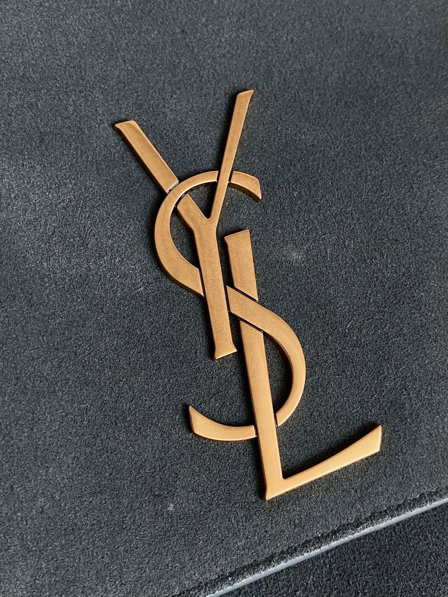 i1687538346_9582_1-1