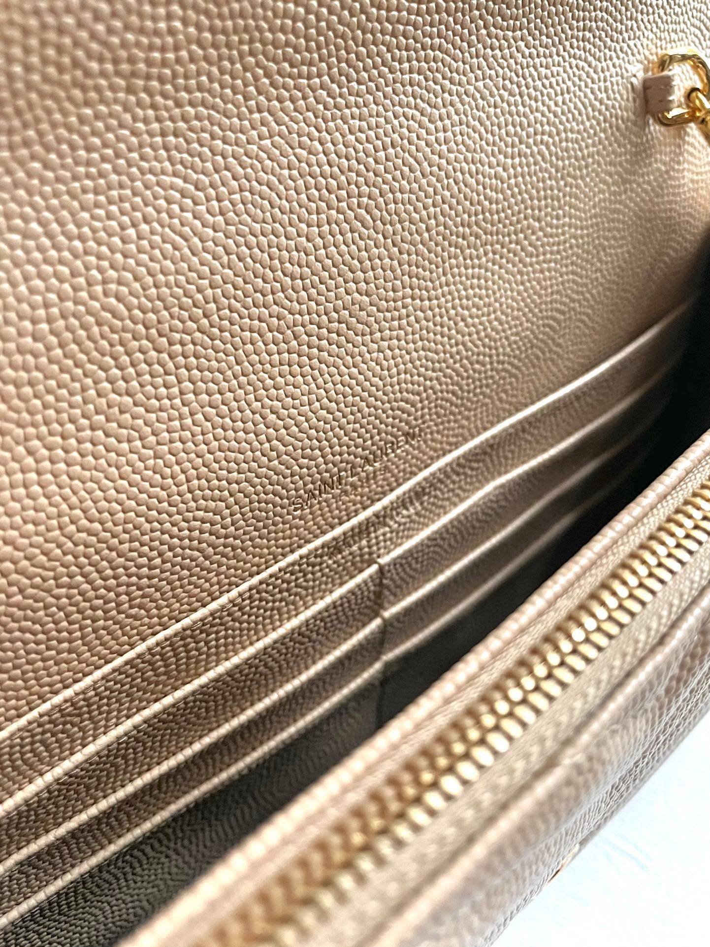 i1687860896_4035_7-1