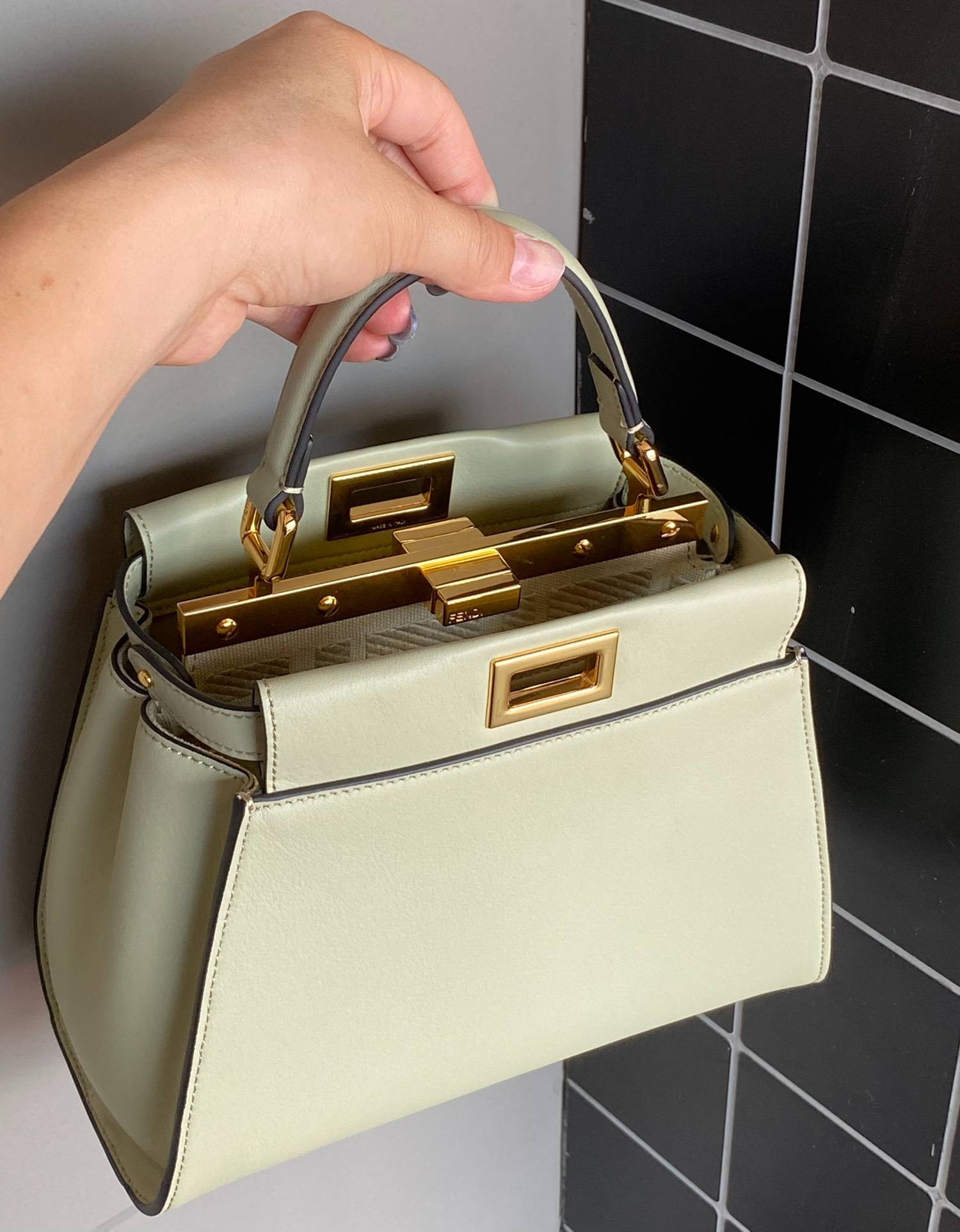 i1689057238_2494_2-1