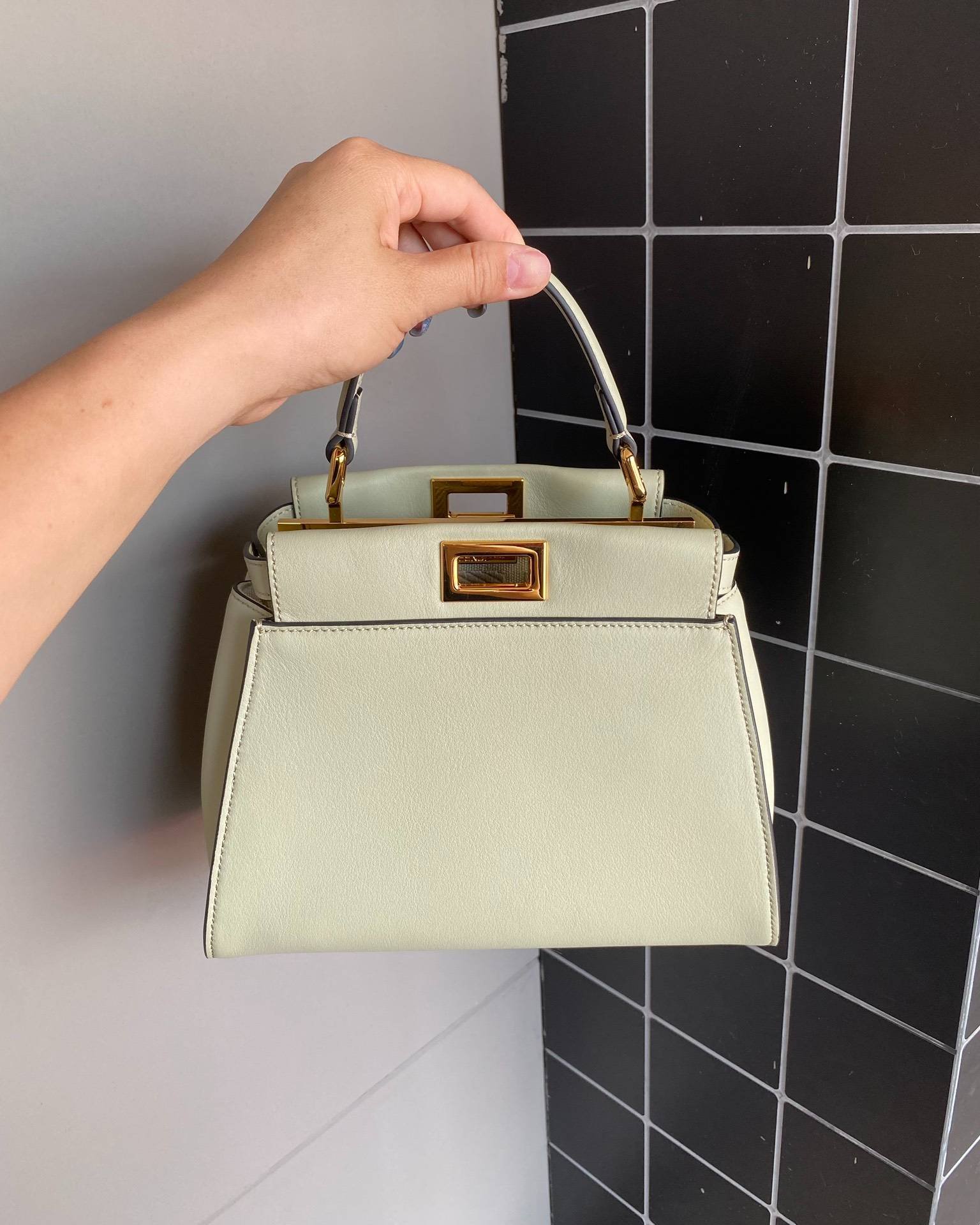 i1689057238_8776_1-1