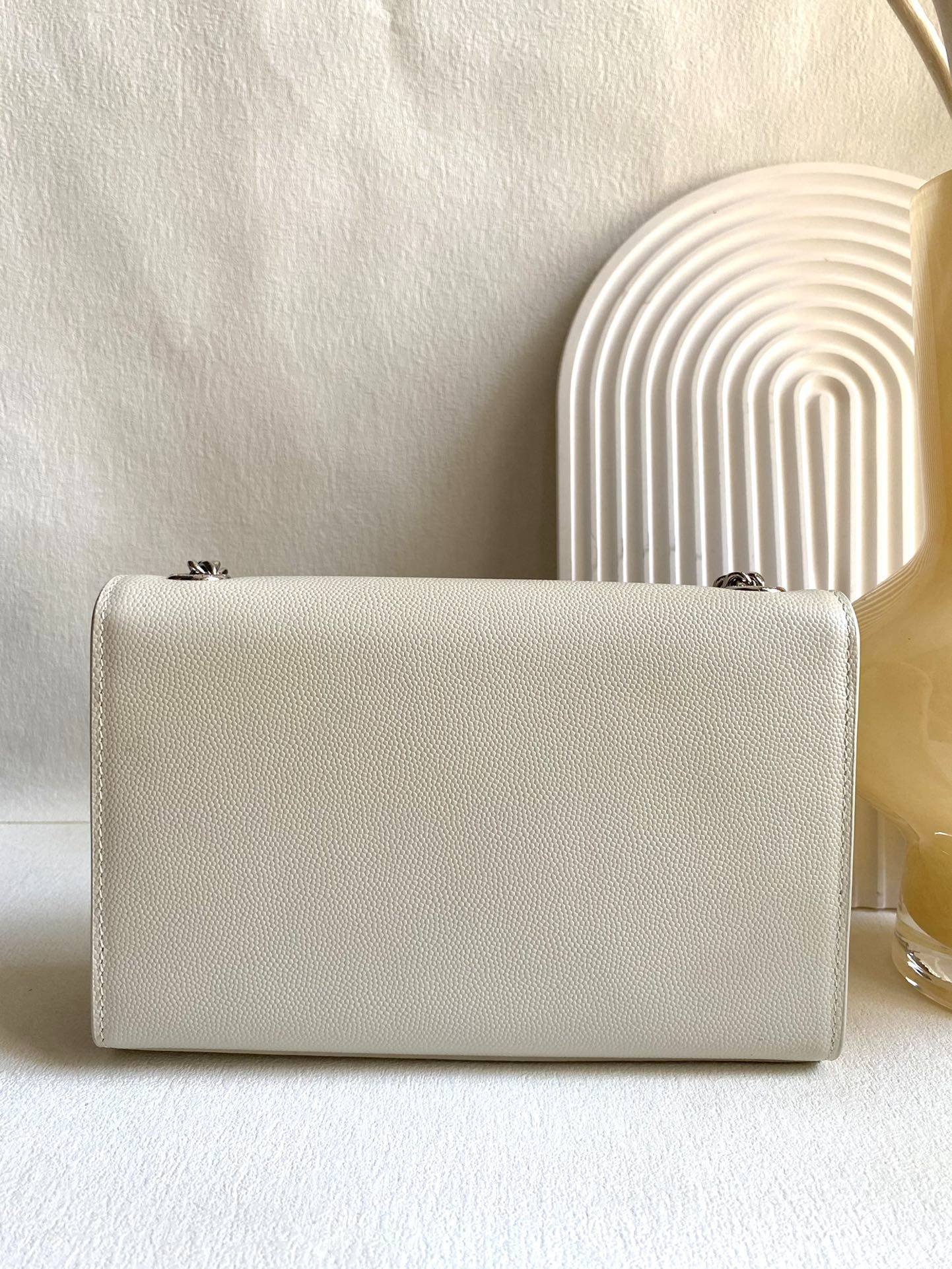 i1689093345_4758_3-1