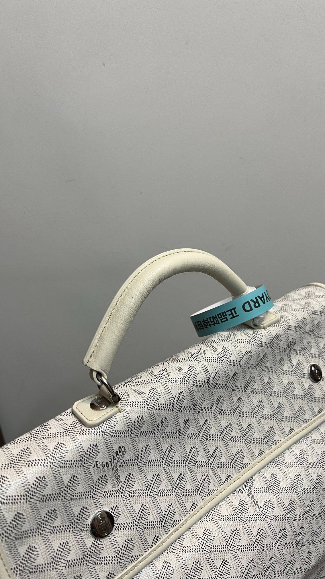 i1689679765_1552_2-1