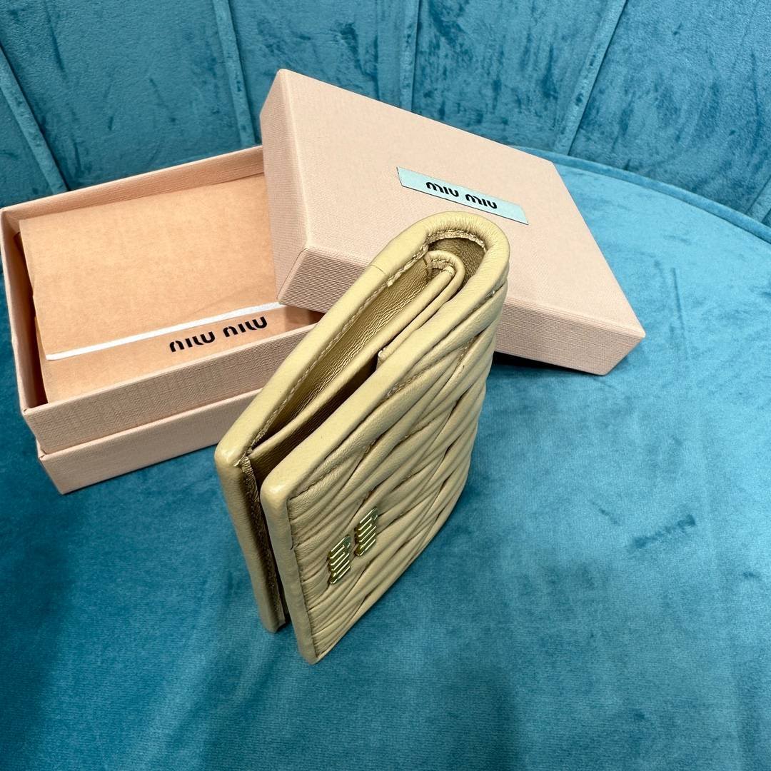 i1690650113_4804_7-1