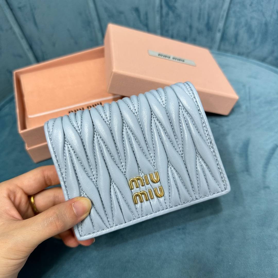 i1690650194_8014_4-1