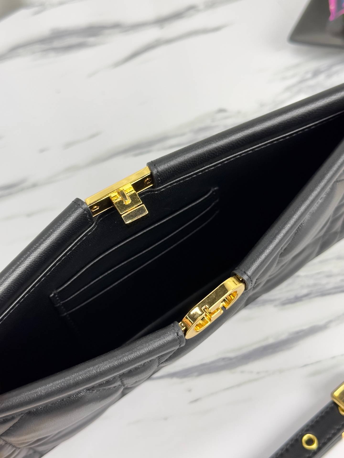 i1693034944_5027_7-1