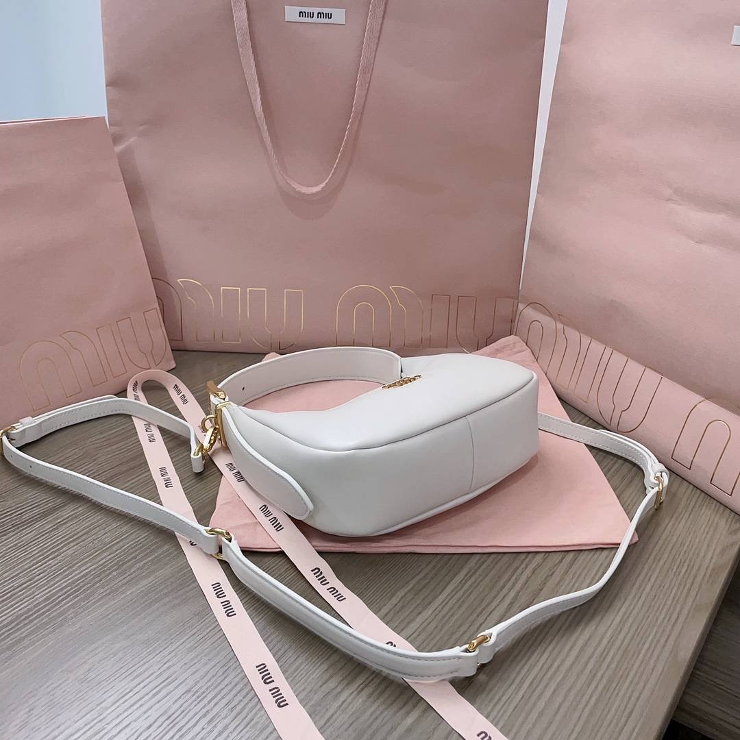 i1693765279_9850_4-1