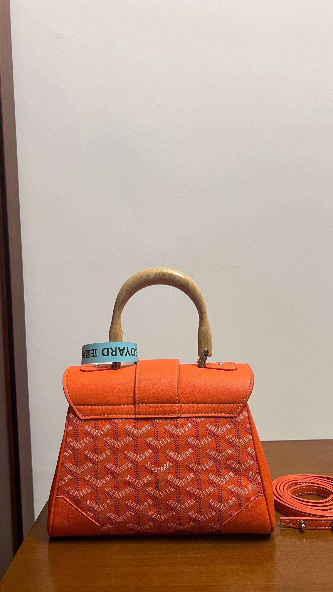 i1693978758_1802_2-1