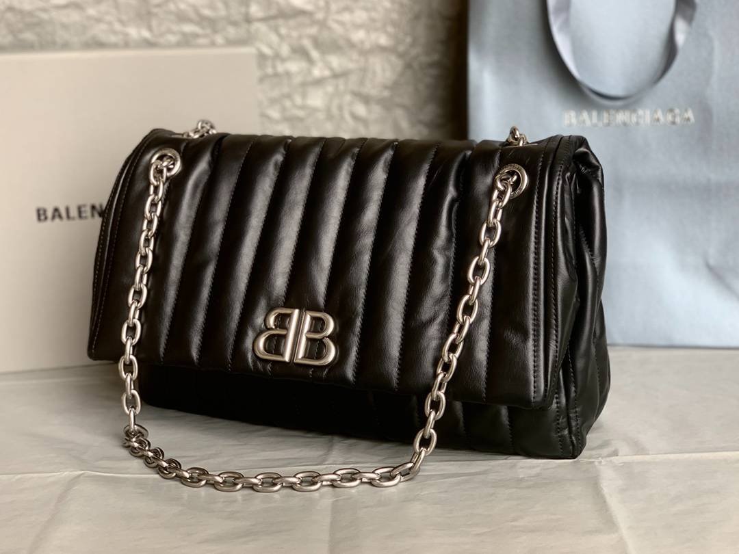 i1696996457_6912_2-1