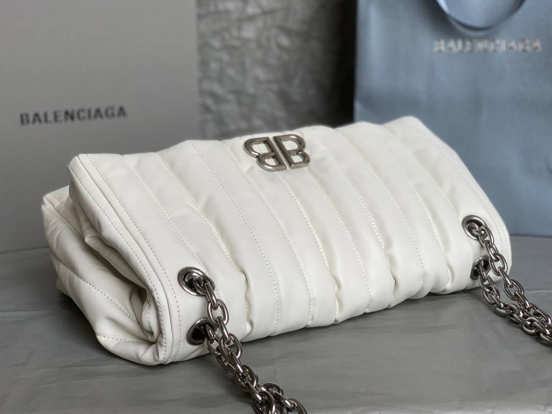 i1696997097_9823_2-1