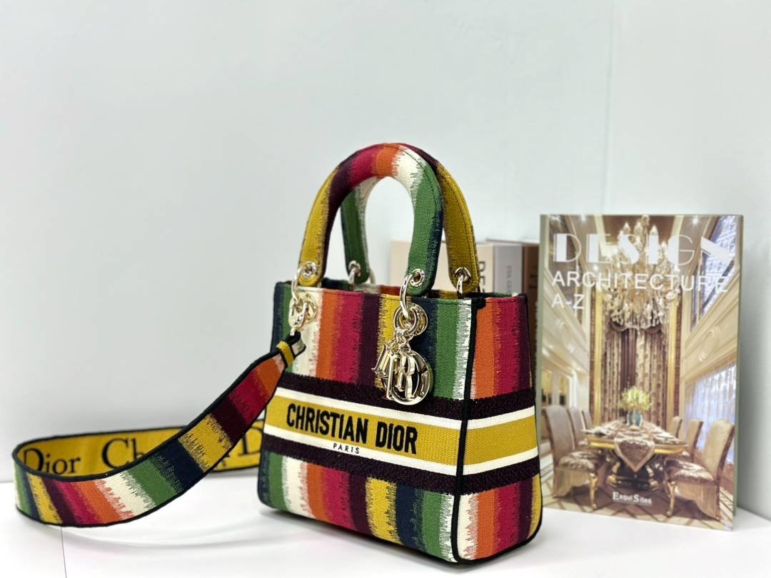 i1697435251_2529_1-1