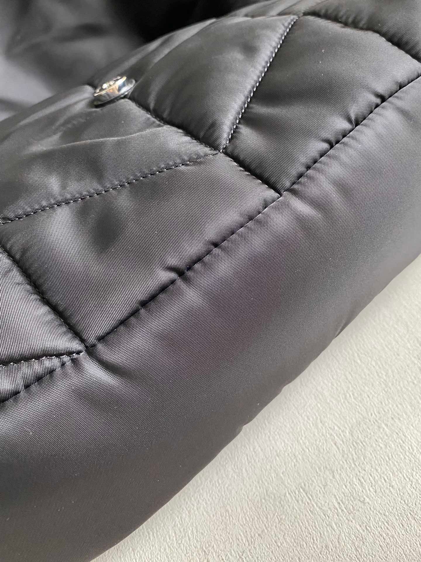 i1697556424_3293_8-1