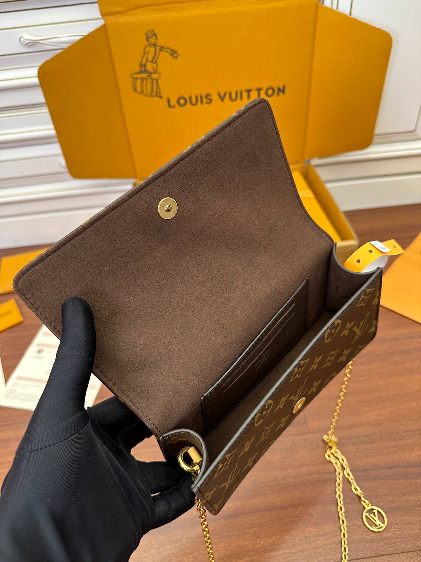 i1697685167_3189_8-1