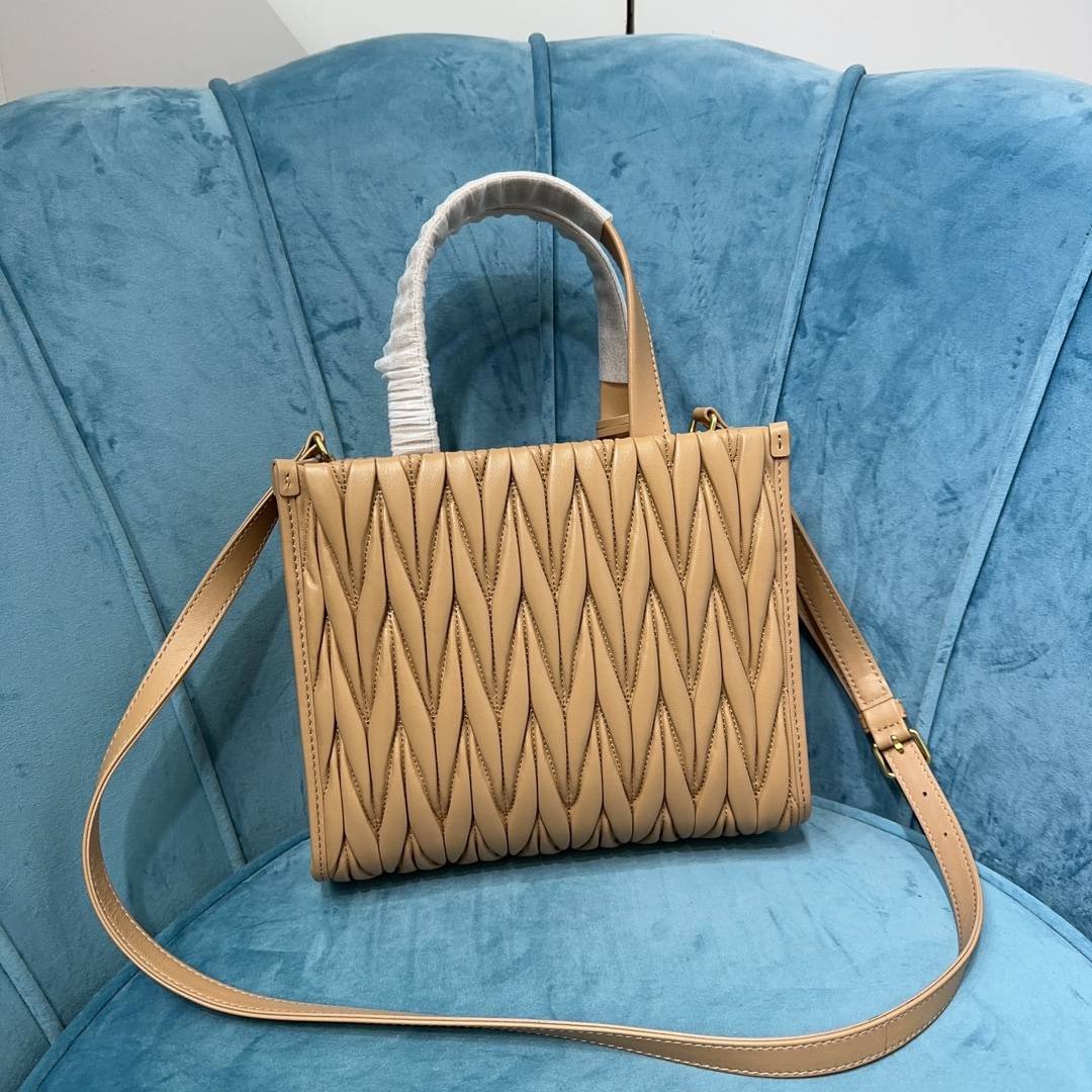 i1697732845_8561_1-1