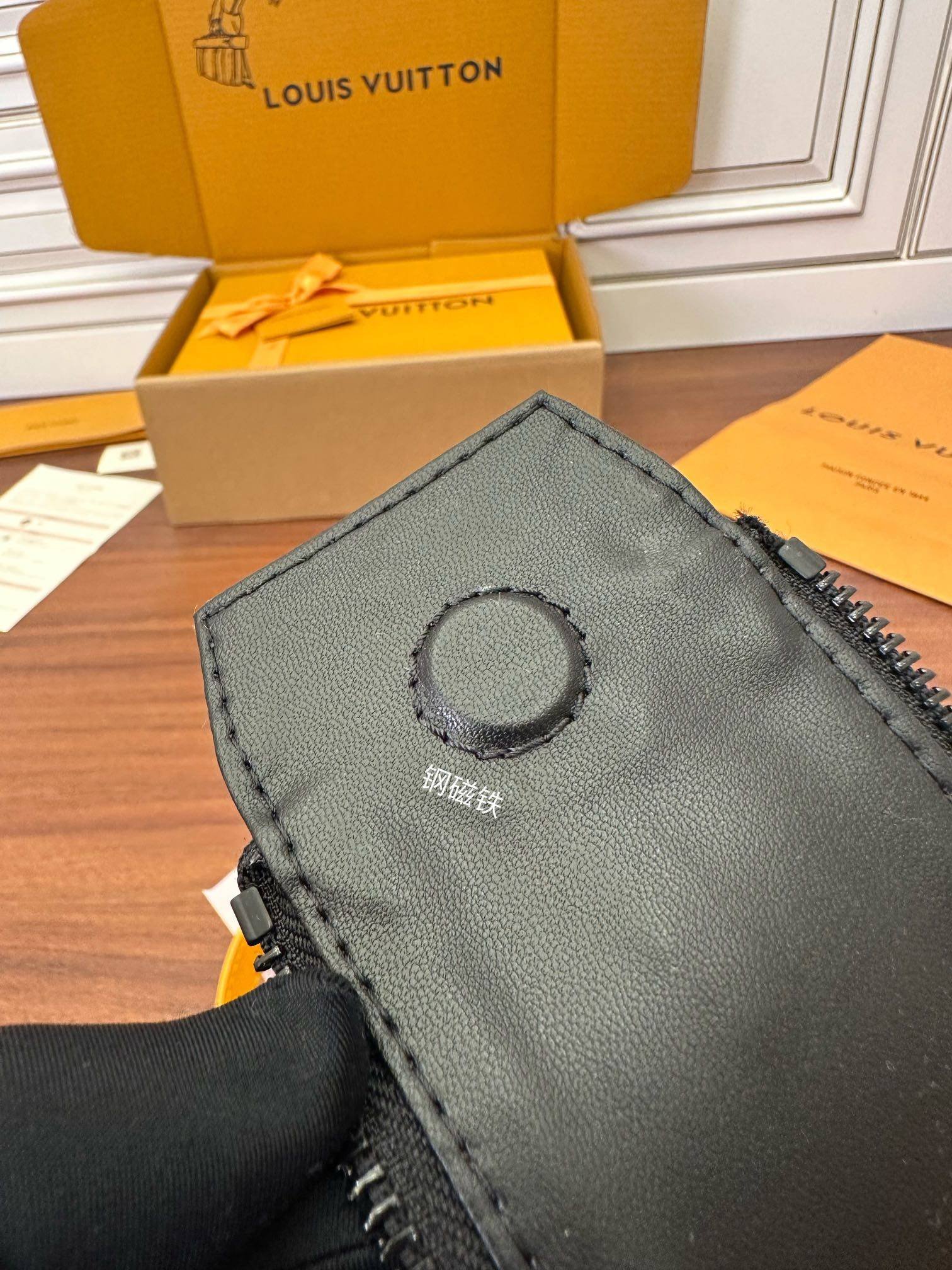 i1698731693_1204_1-1