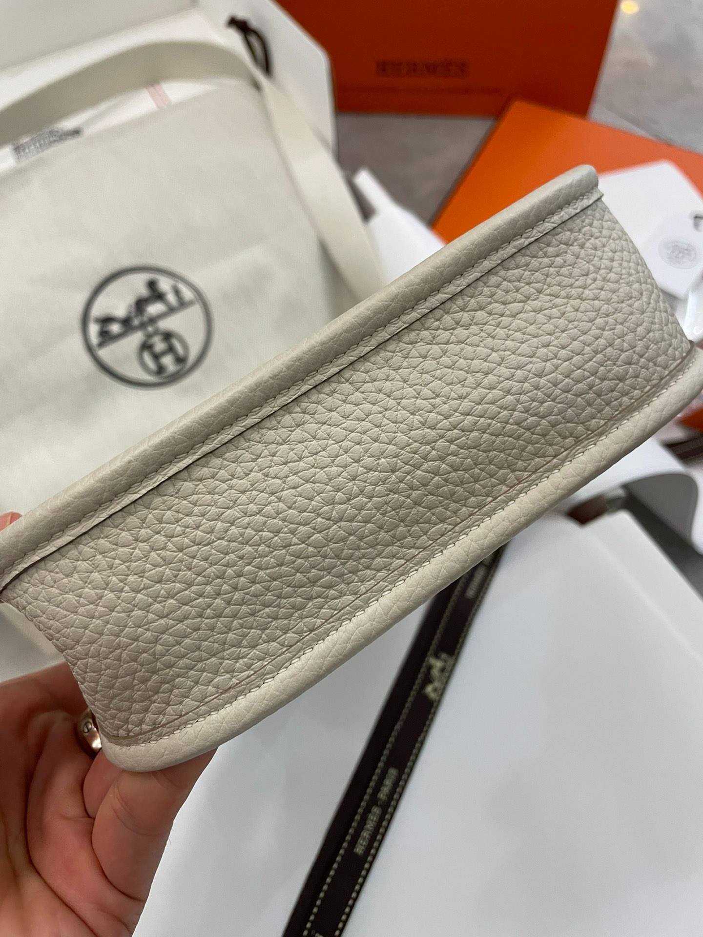 i1699586150_9009_4-1