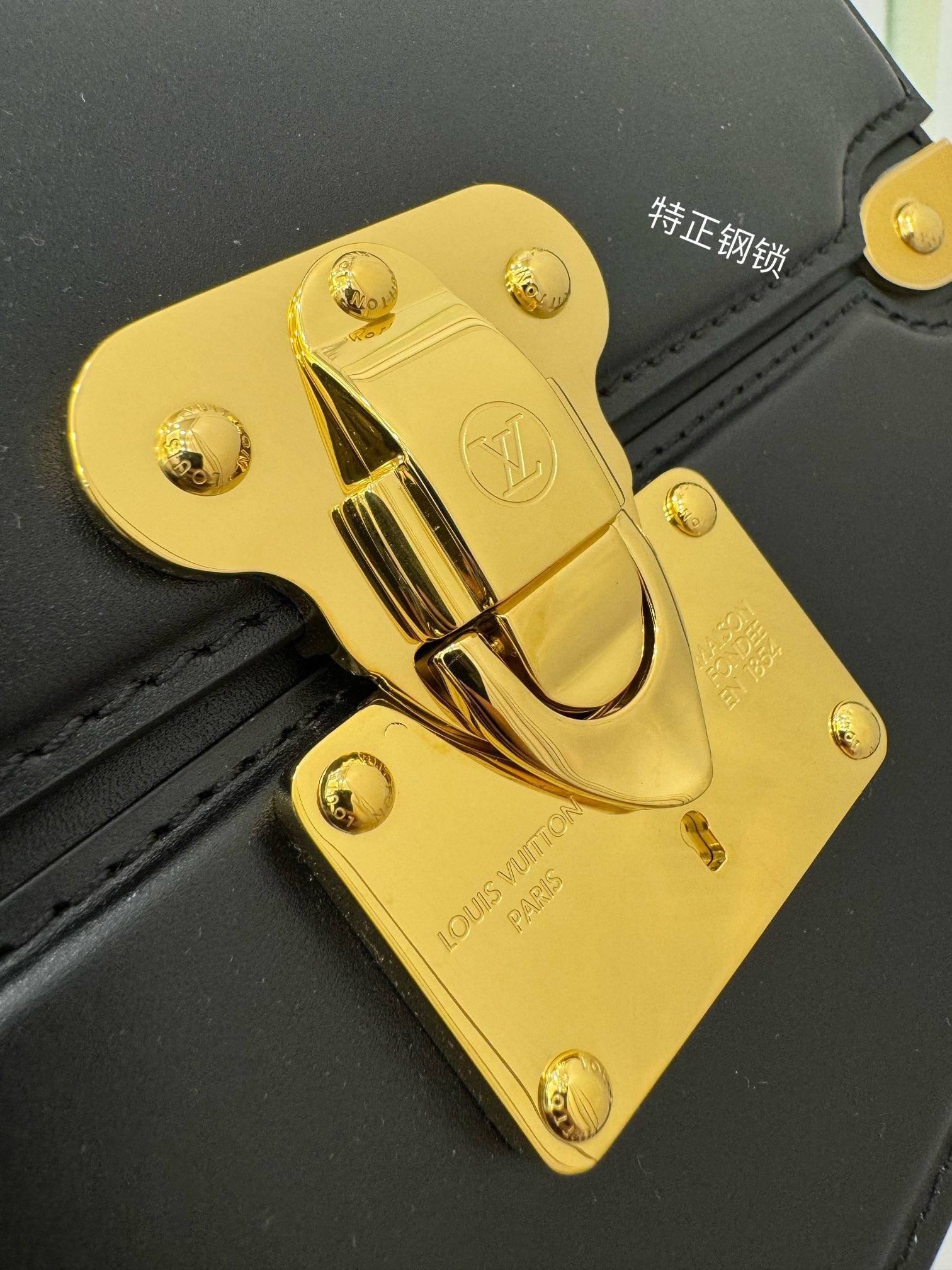 i1700104853_5493_3-1 i1700104853_5493_3-1