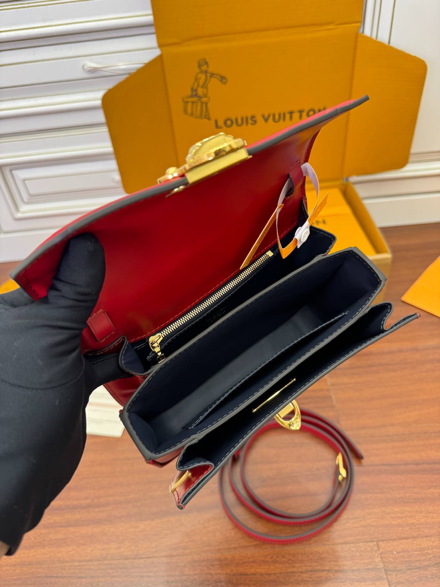 i1700280679_3684_4-1