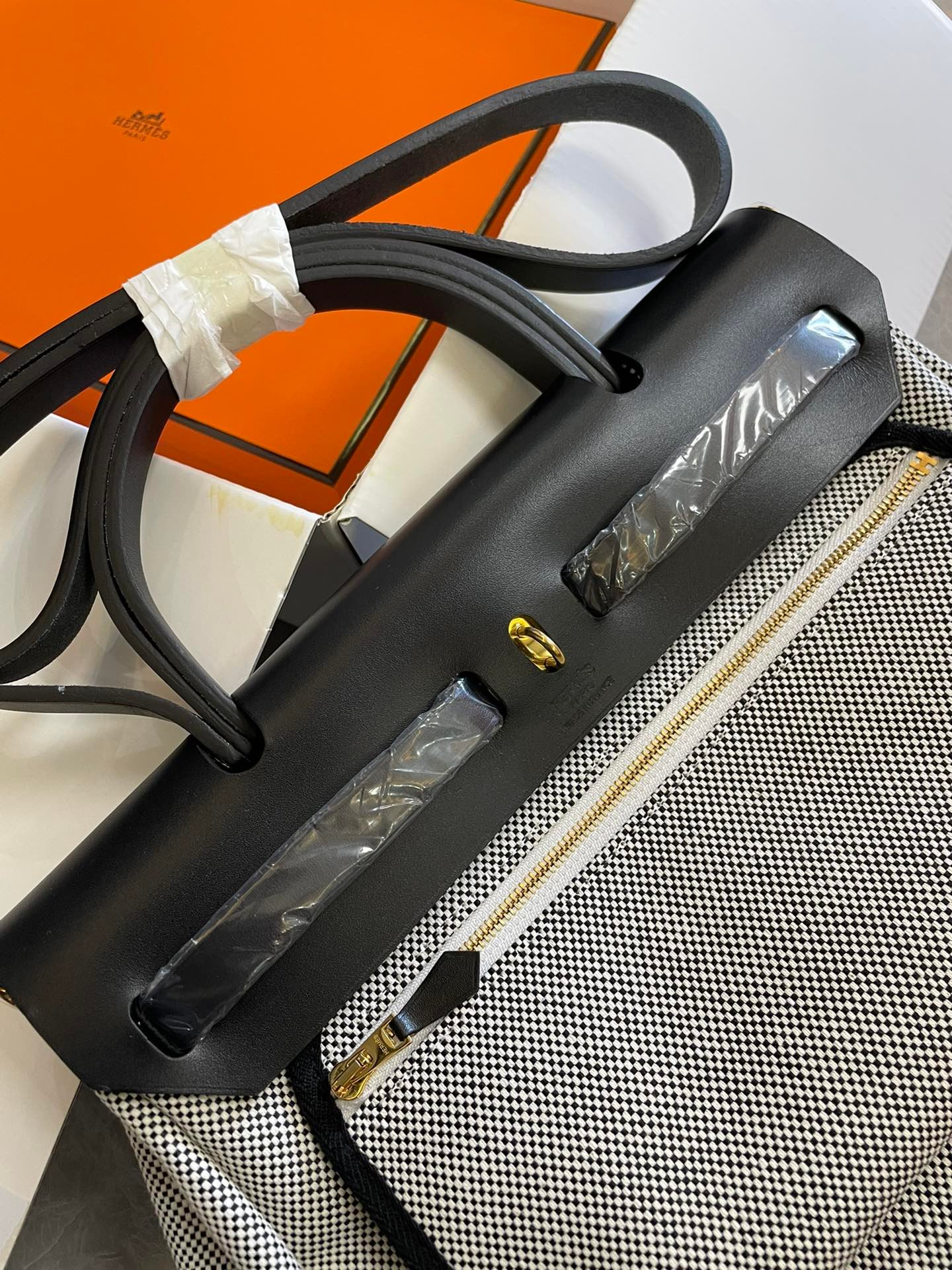 i1701153273_8245_3-1