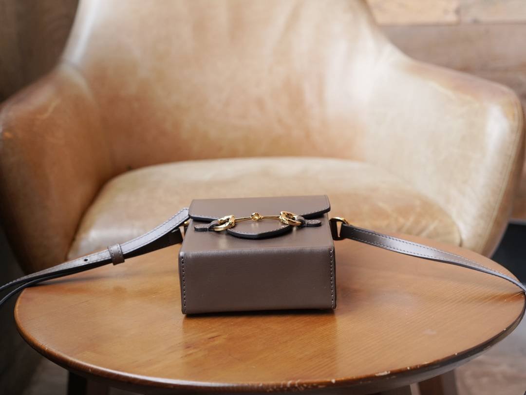 i1701245348_1220_1-1