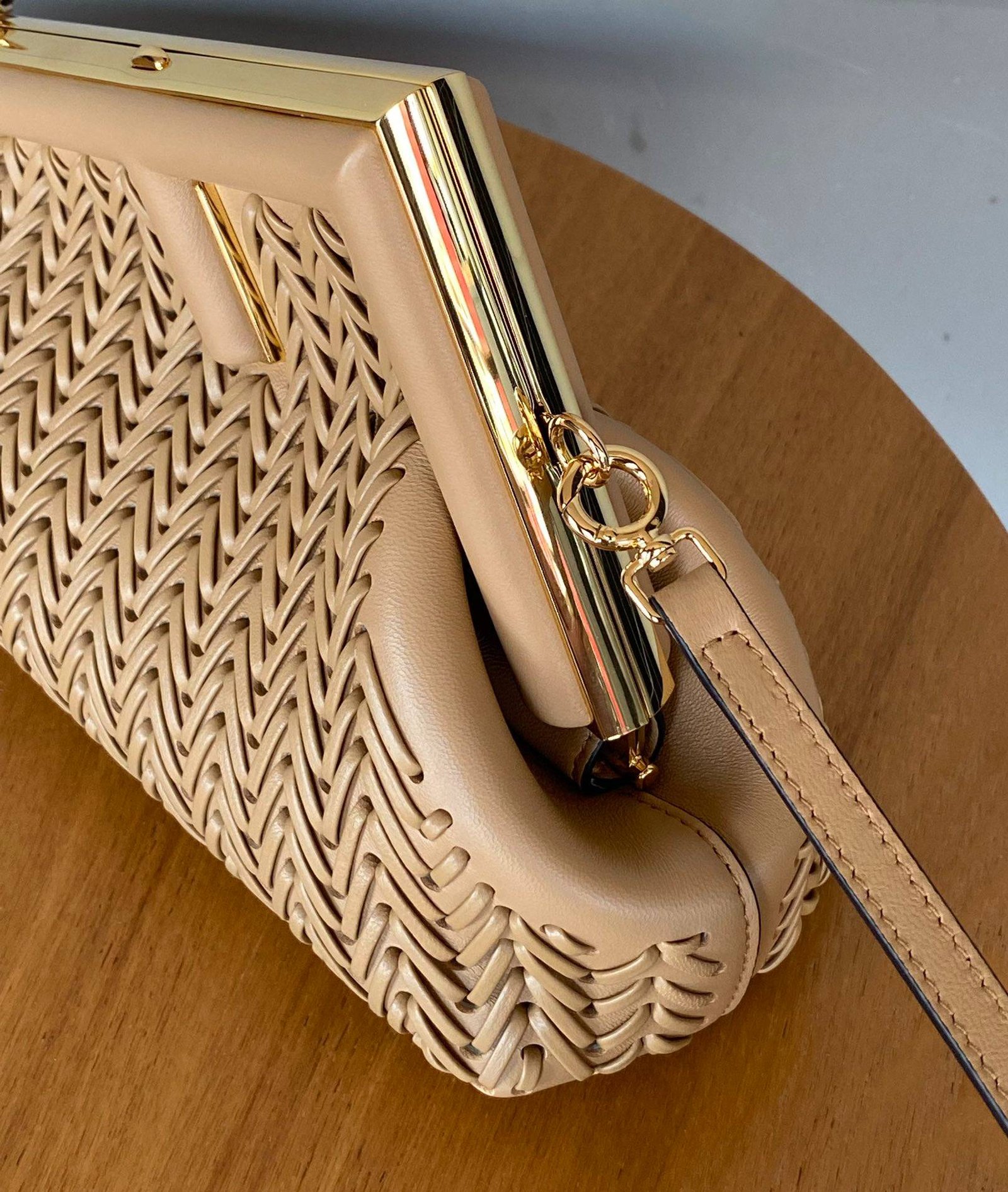 i1702012720_8006_0-1