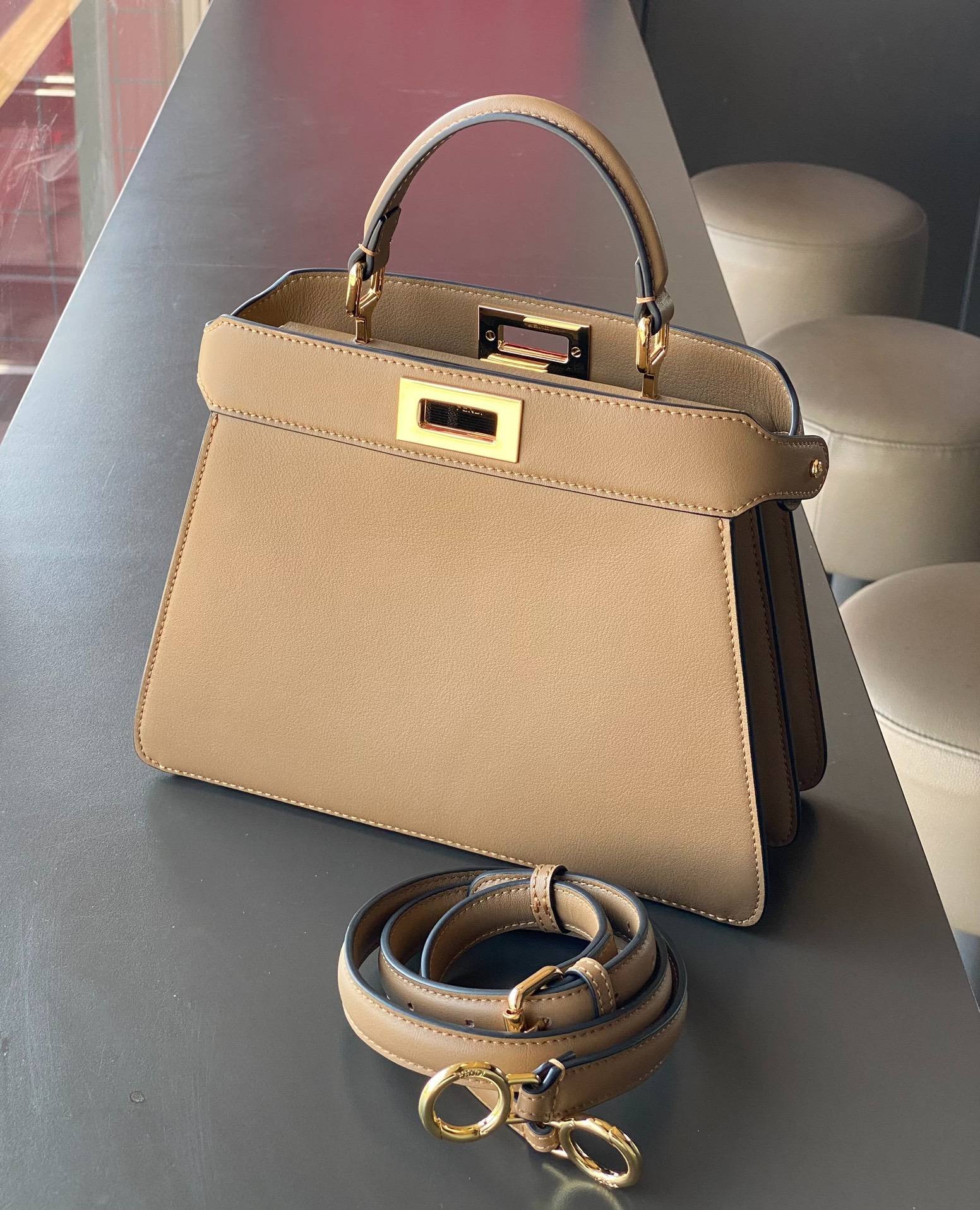 i1702017021_8909_0-1