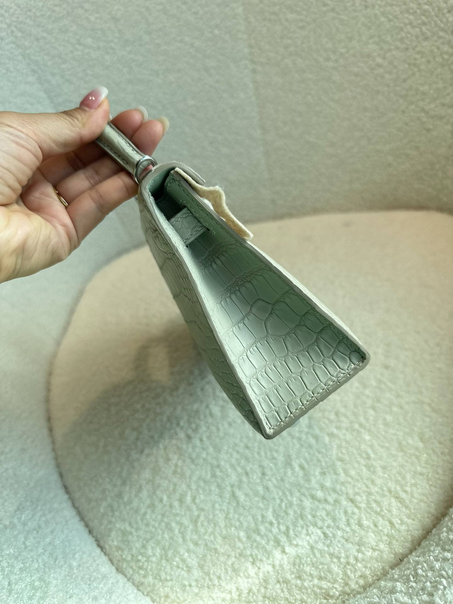 i1702359929_9330_2-1