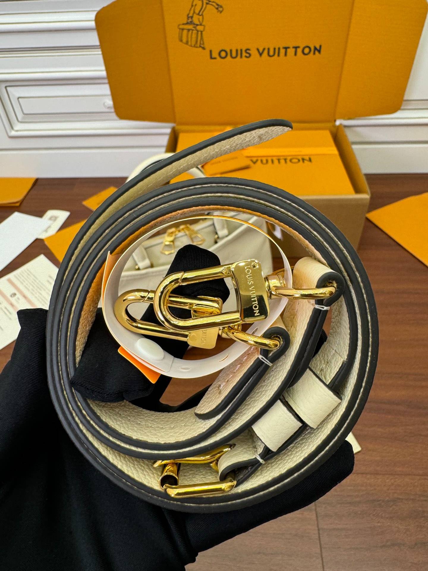 i1702697872_3537_7-1