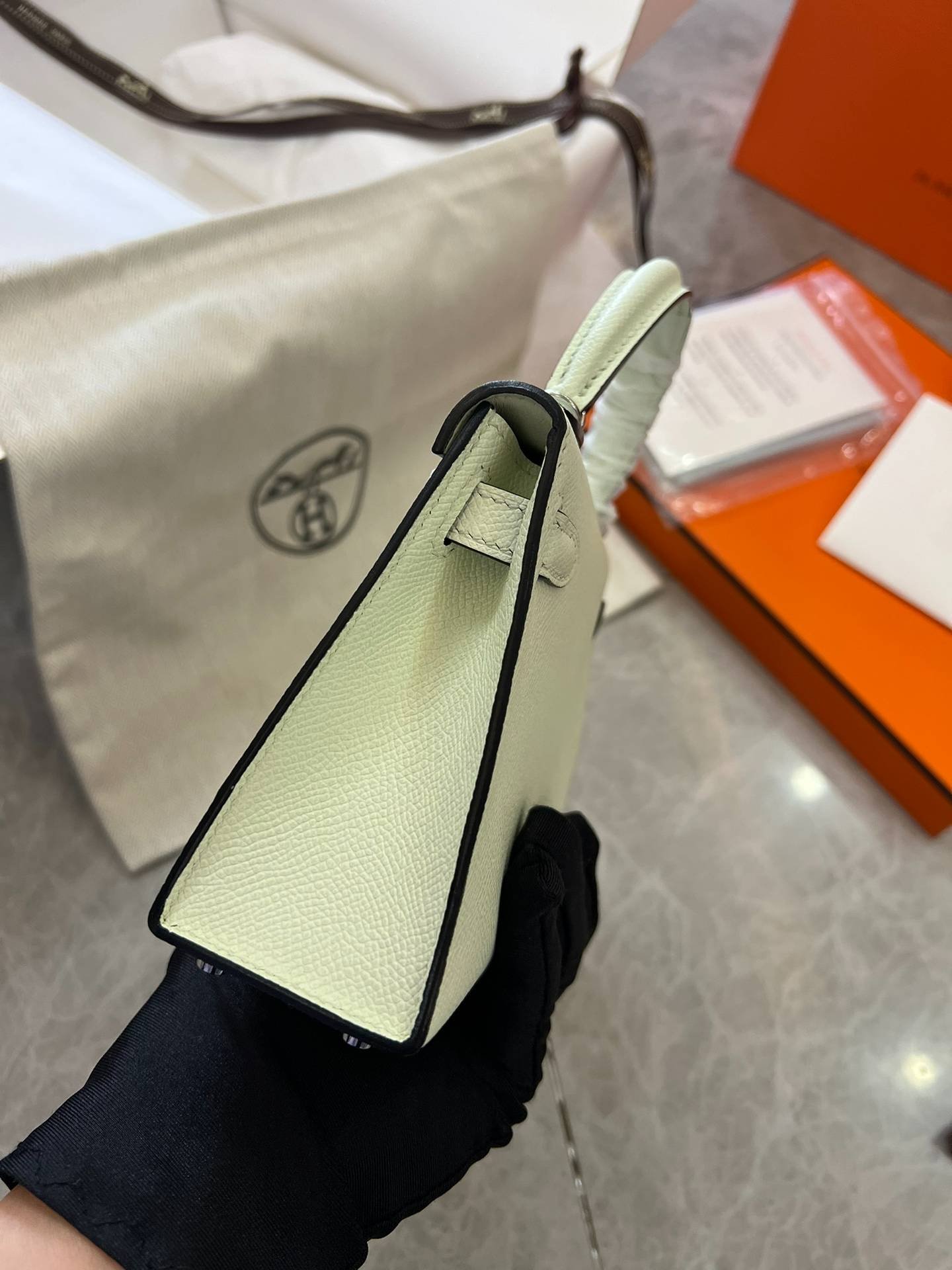 i1703570689_7465_0-1