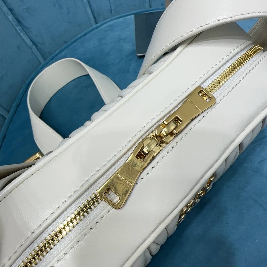 i1703600202_7776_0-1