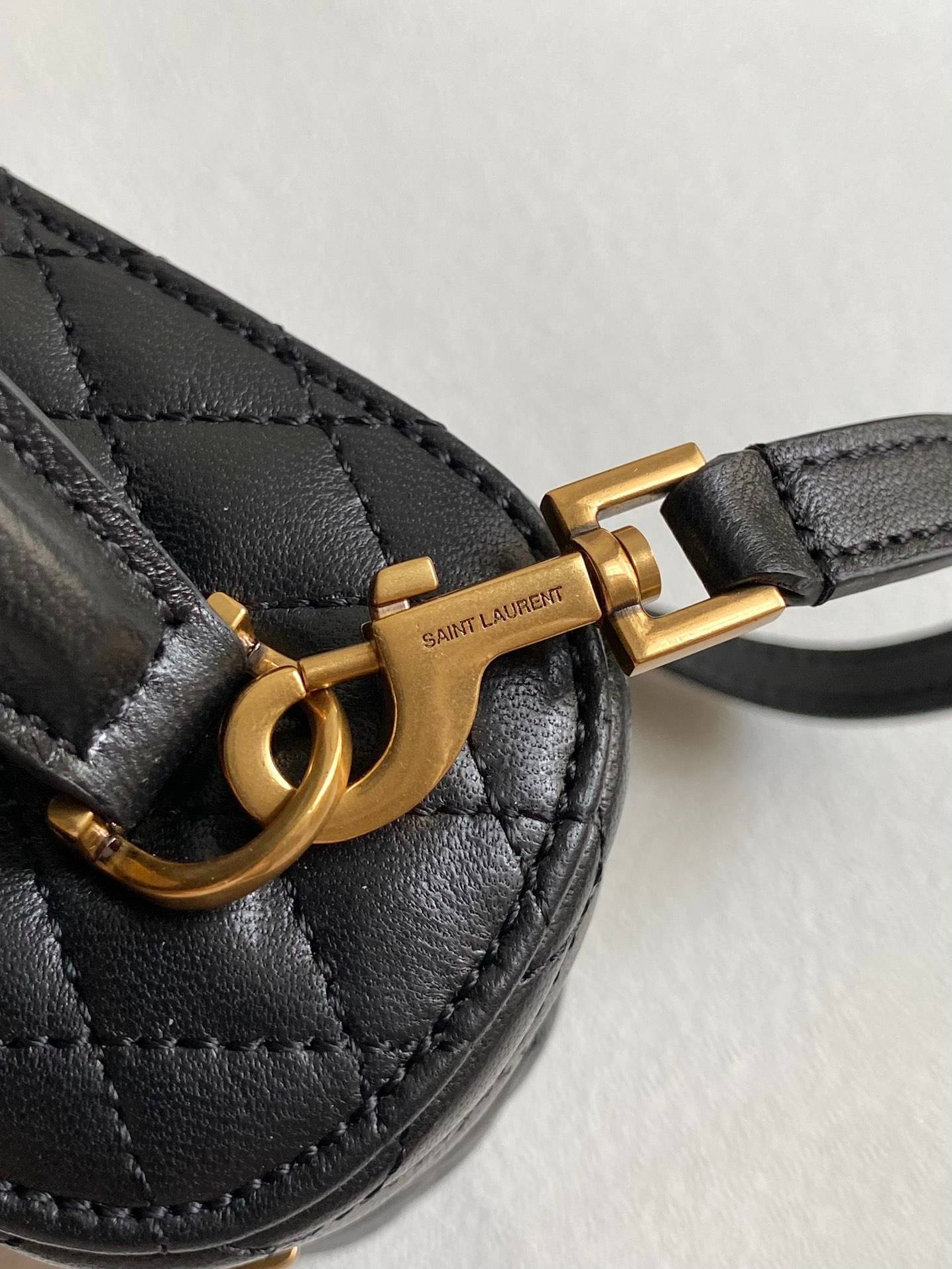 i1704381500_7169_0-1 i1704381500_7169_0-1