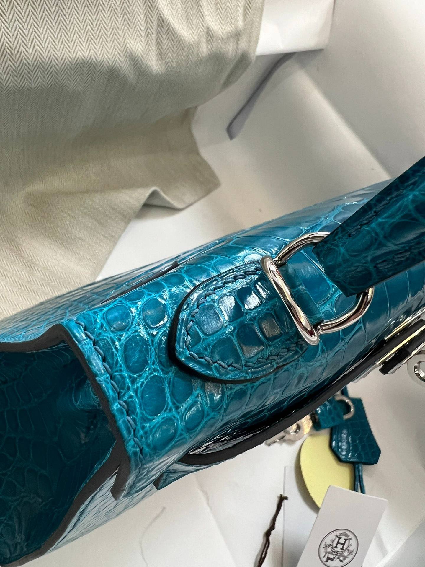 i1704692696_6990_7-1