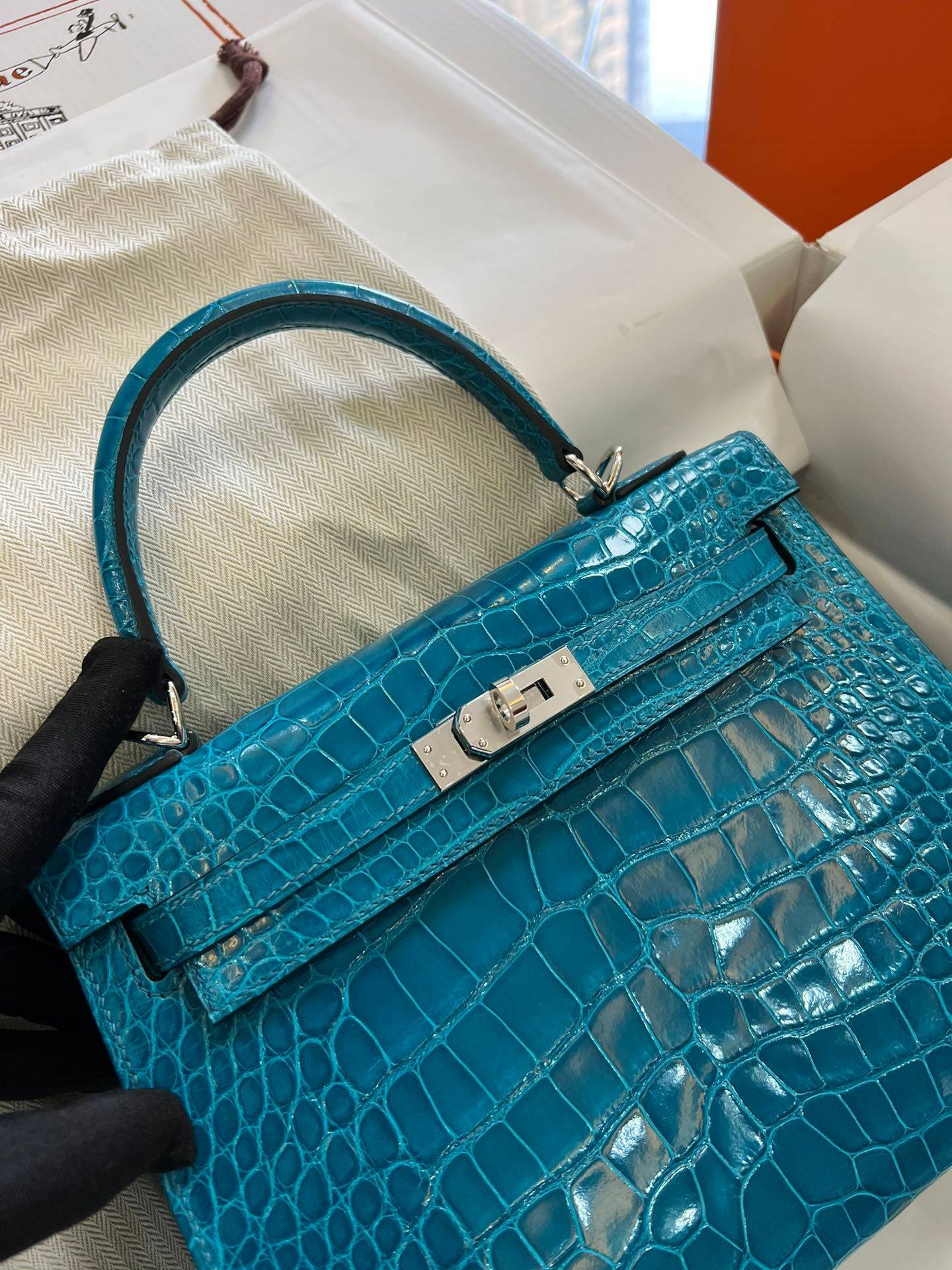 i1704692696_8480_6-1