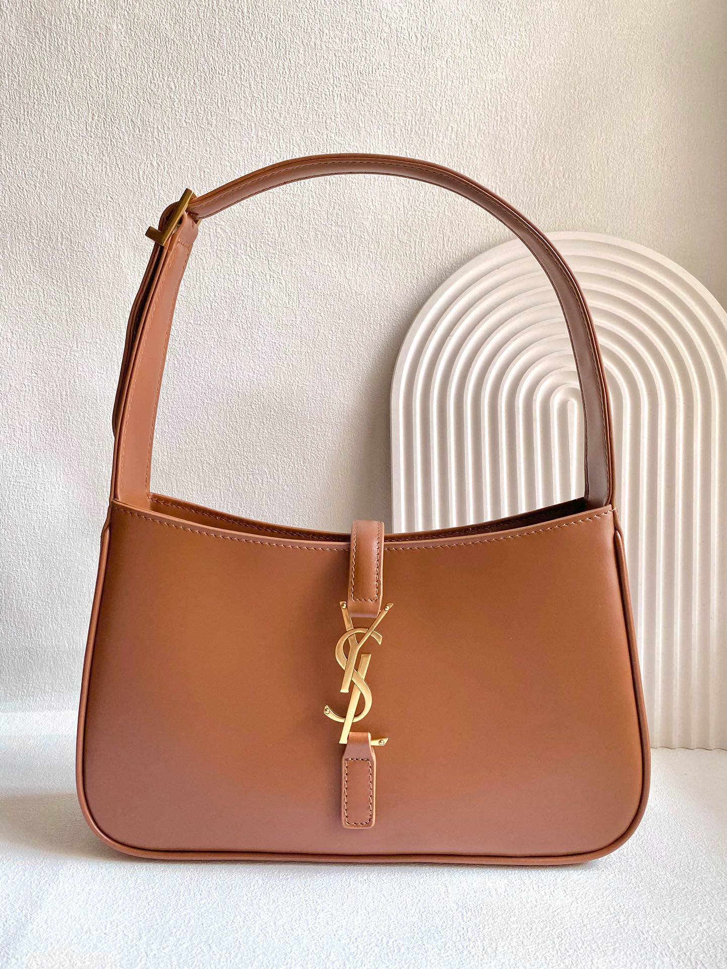 i1704952836_9211_6-1