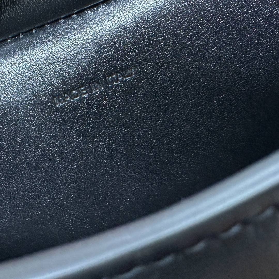 i1705538913_5830_0-1