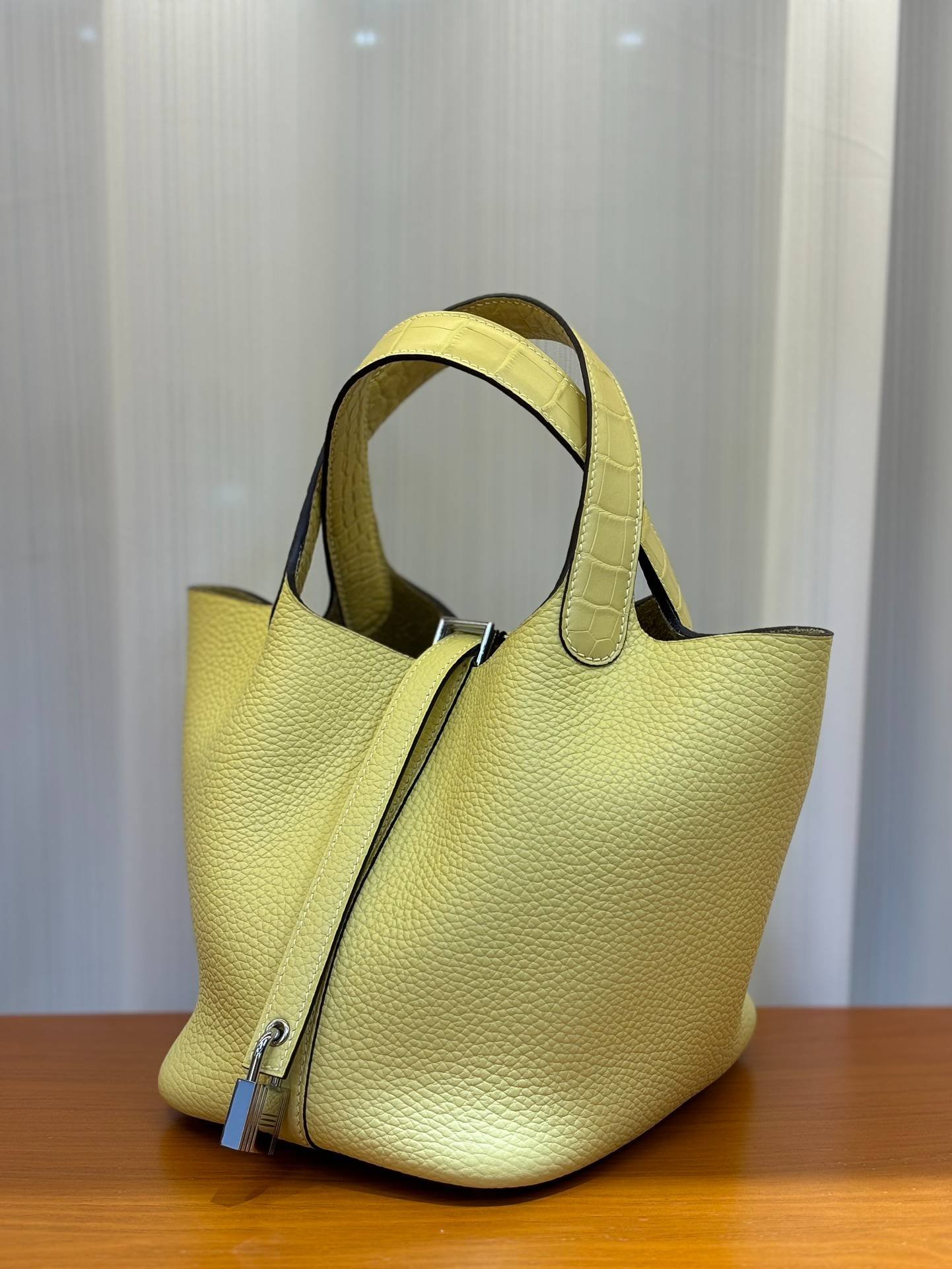 i1706252064_9788_4-1