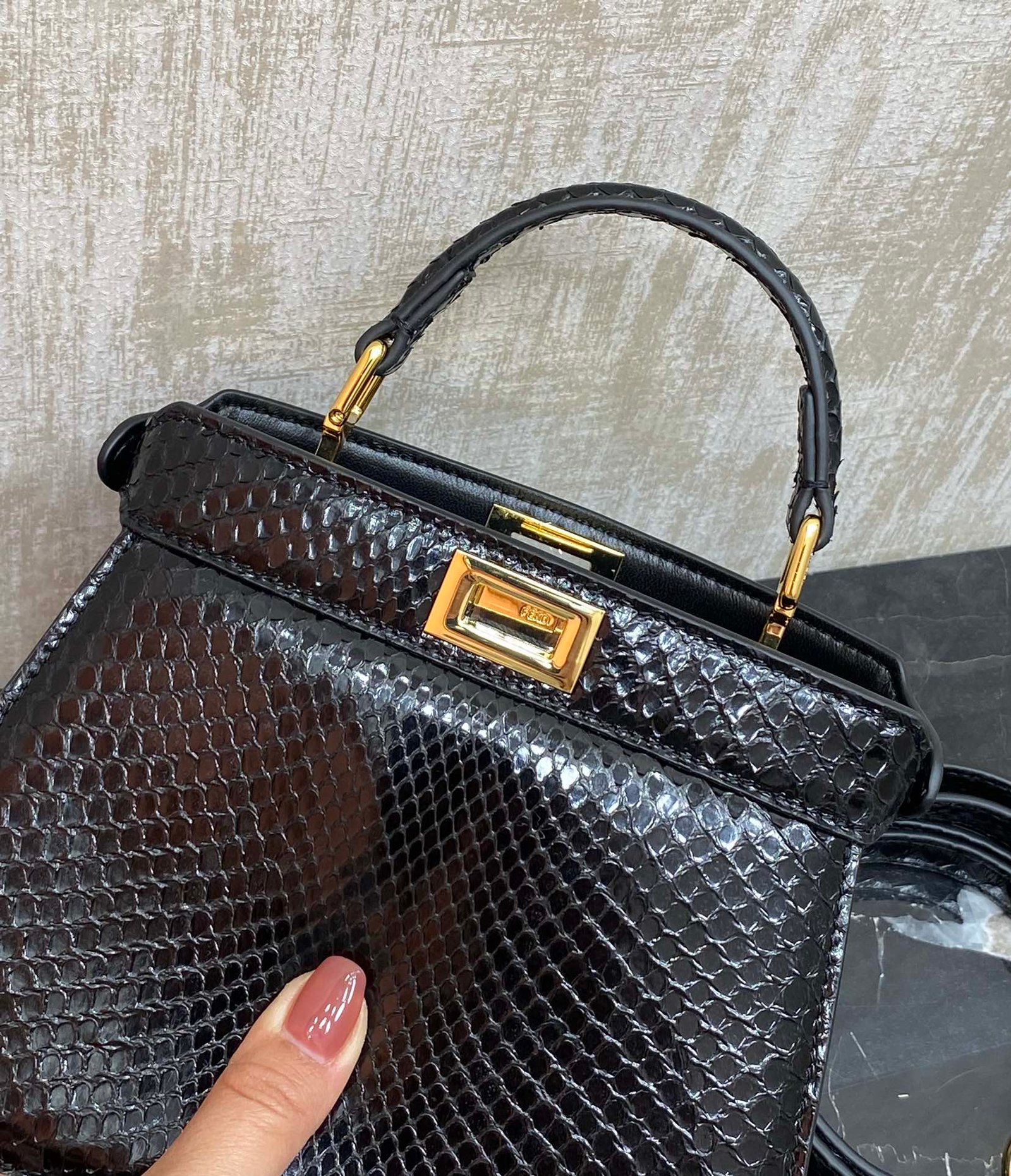 i1708332837_8311_0-1