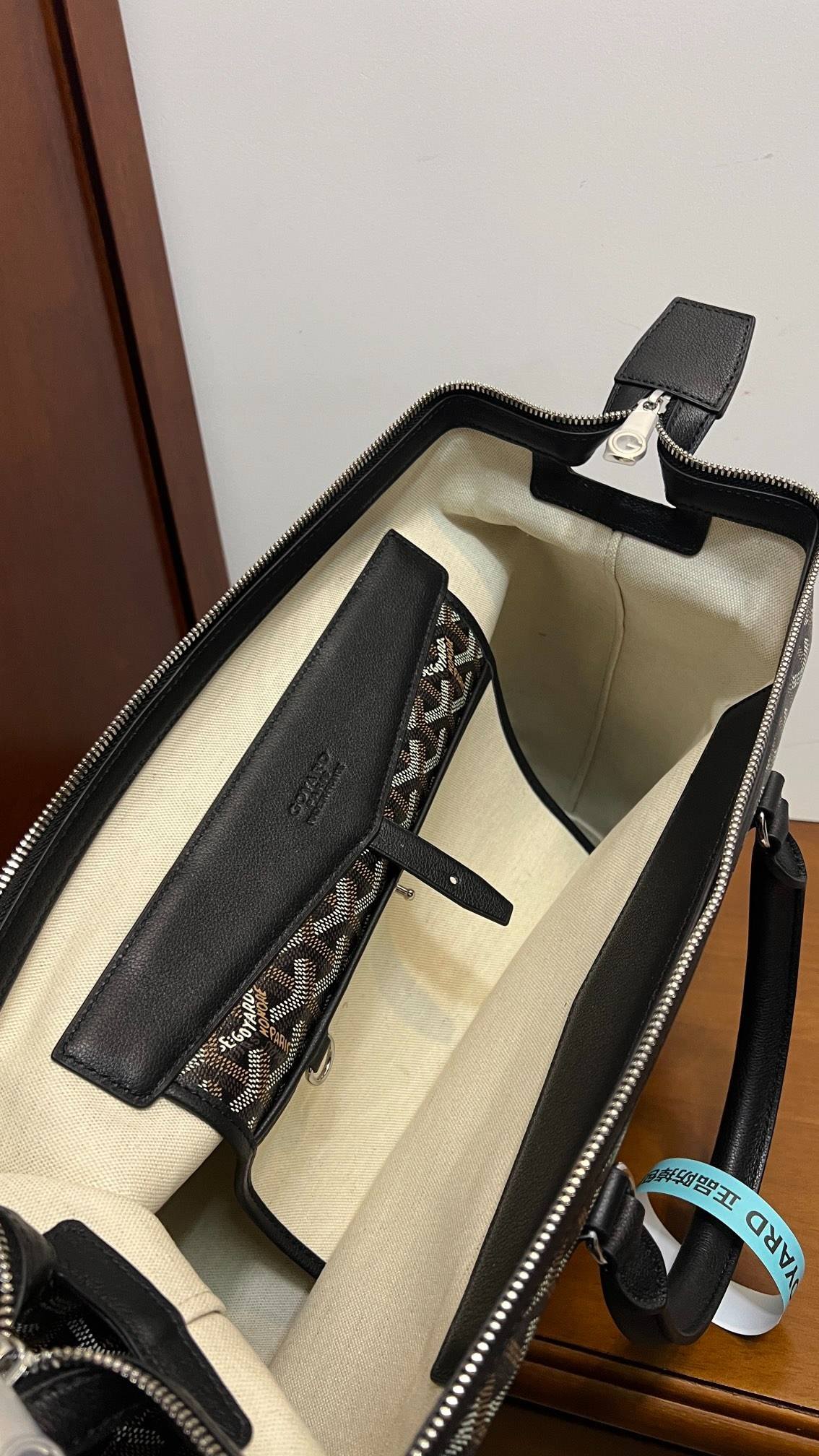 i1710827924_7156_3-1