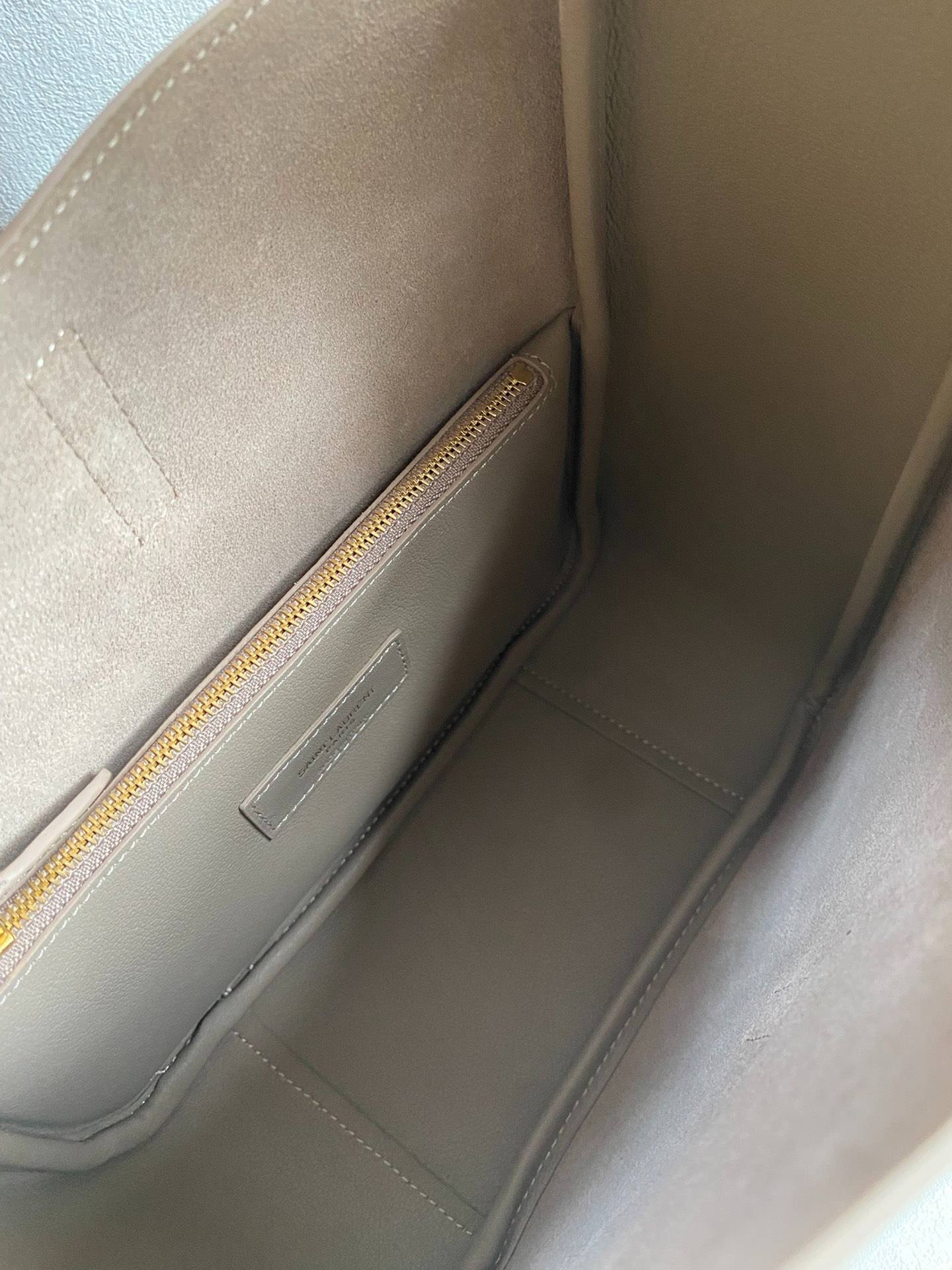 i1711210194_8015_1-1