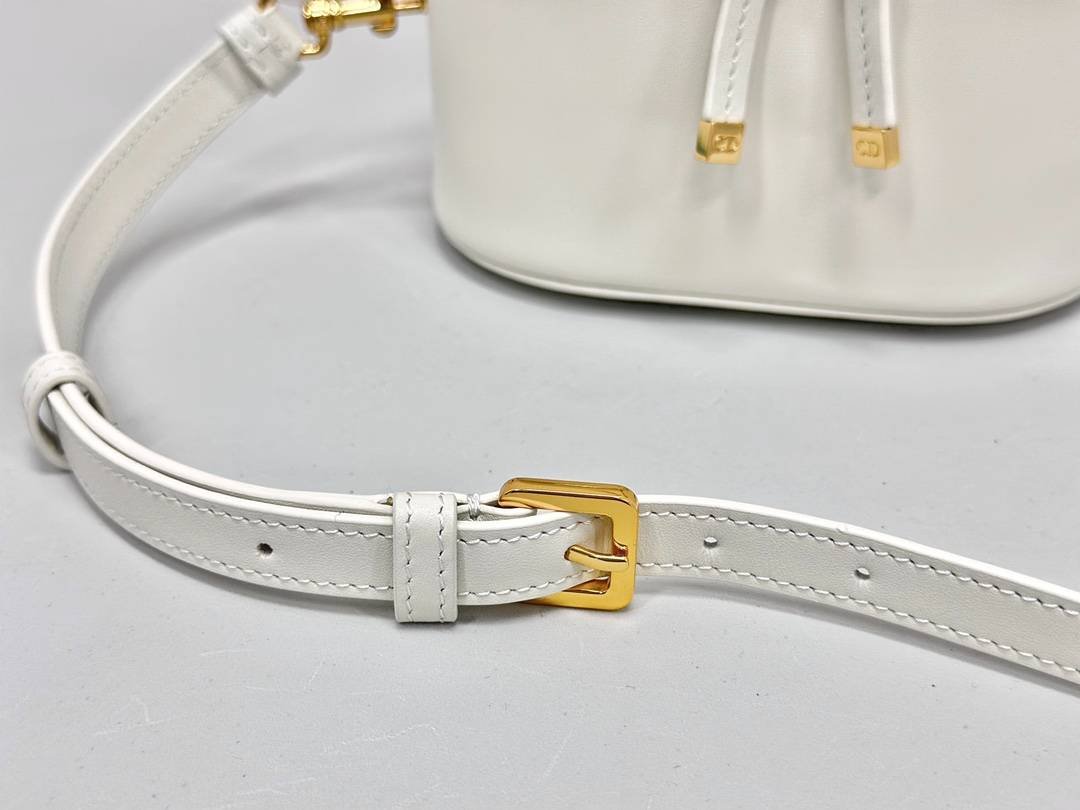 i1711251643_2759_6-1 i1711251643_2759_6-1