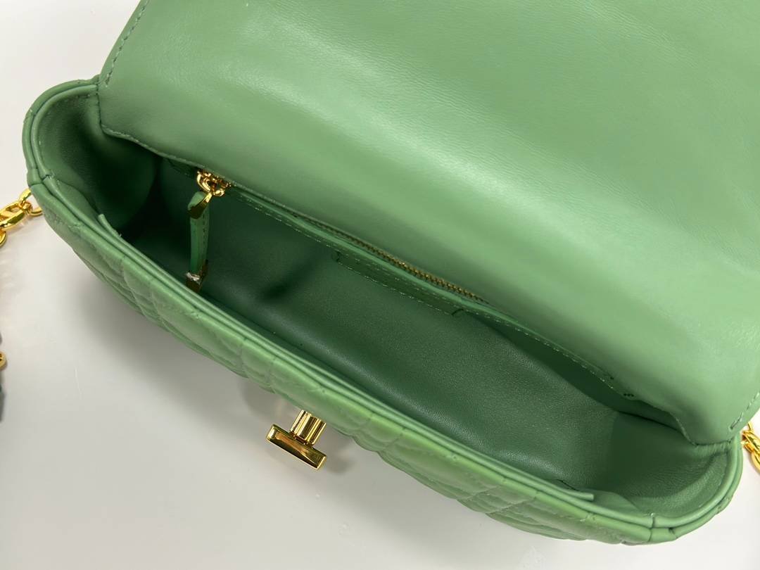 i1711431240_6129_8-1