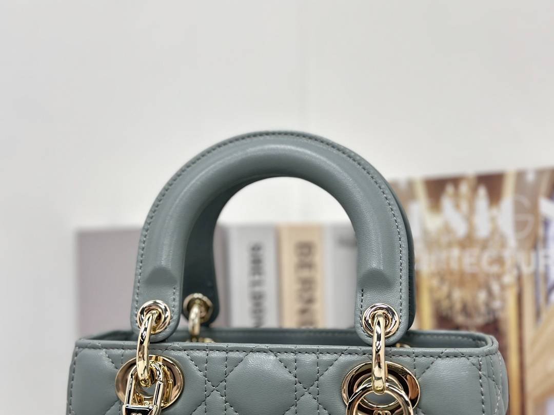 i1711769511_6043_4-1