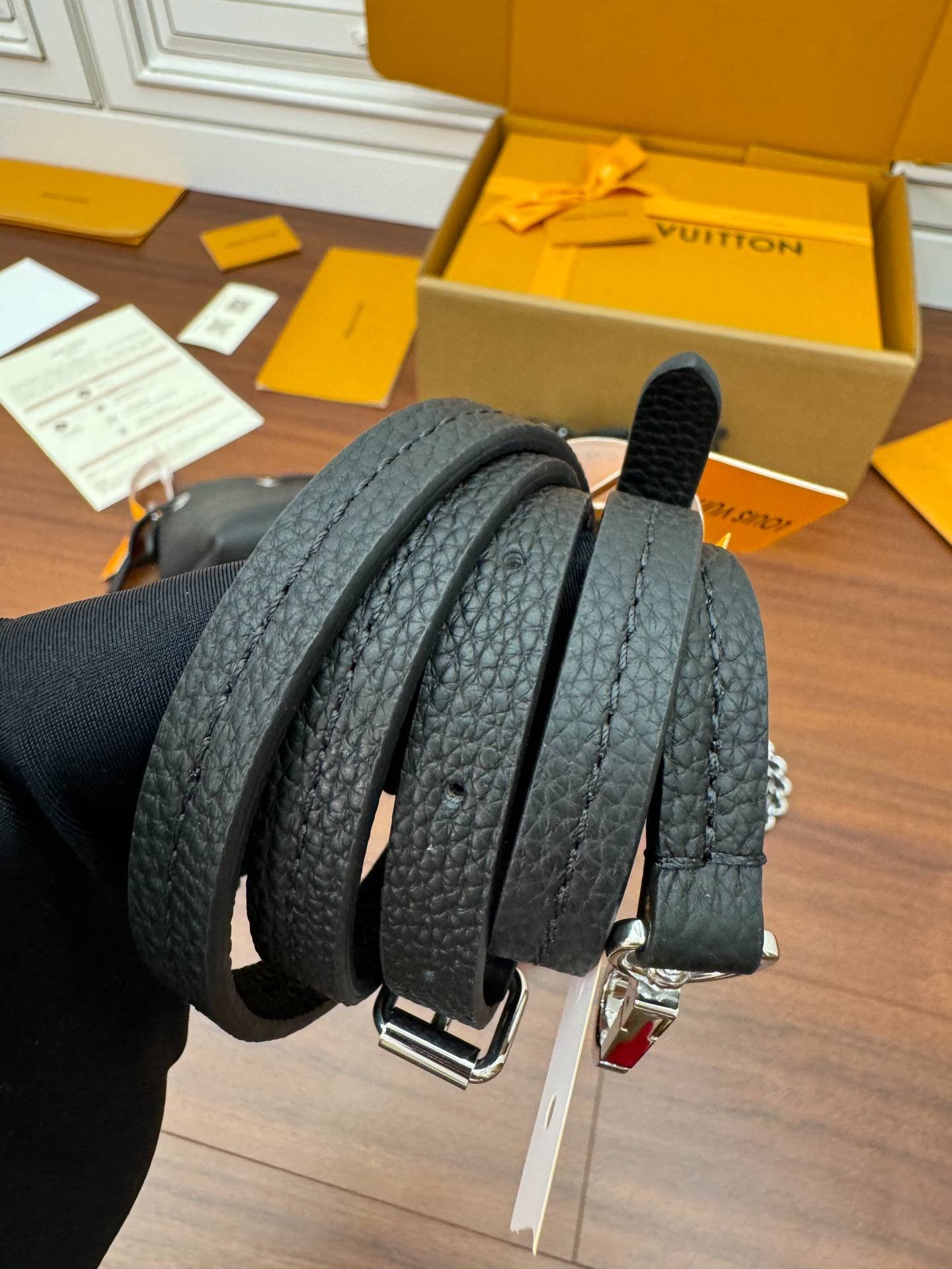 i1712929337_2303_4-1