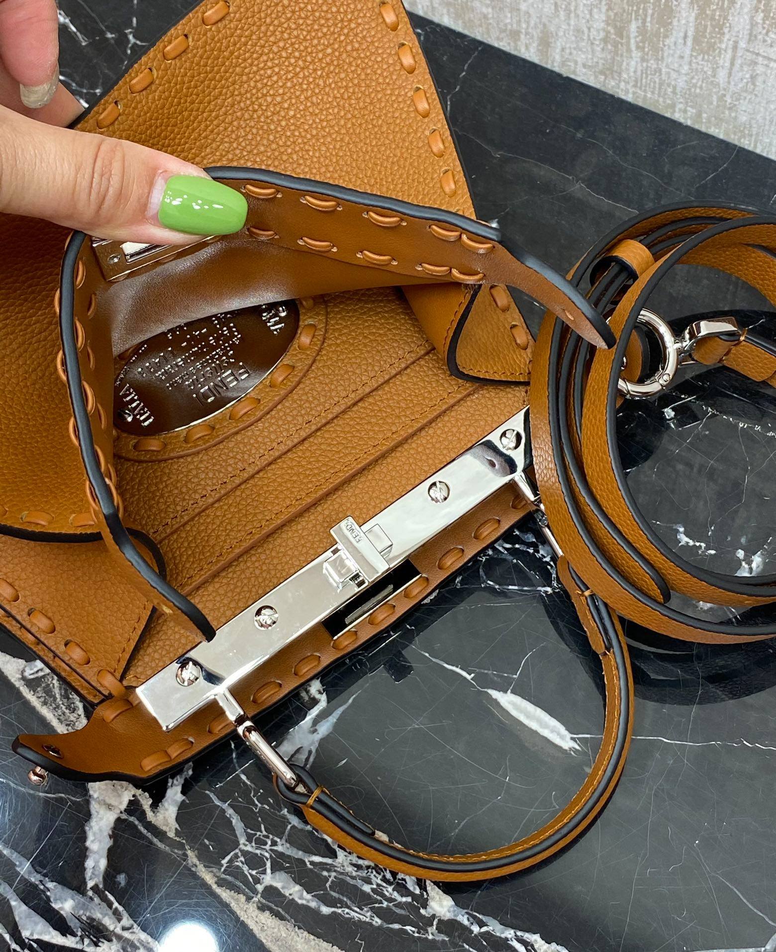 i1713862869_2256_4-1