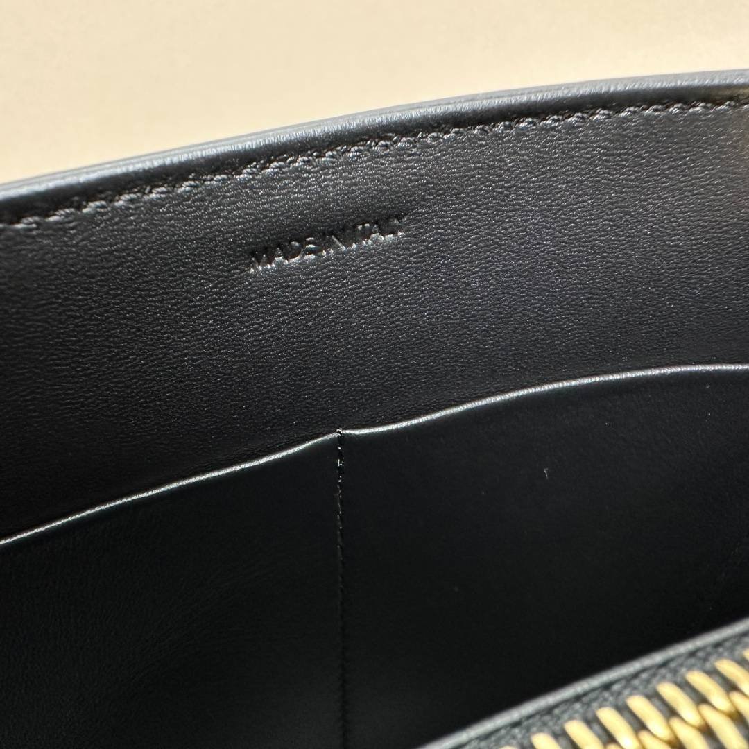 i1713982084_2987_6-1