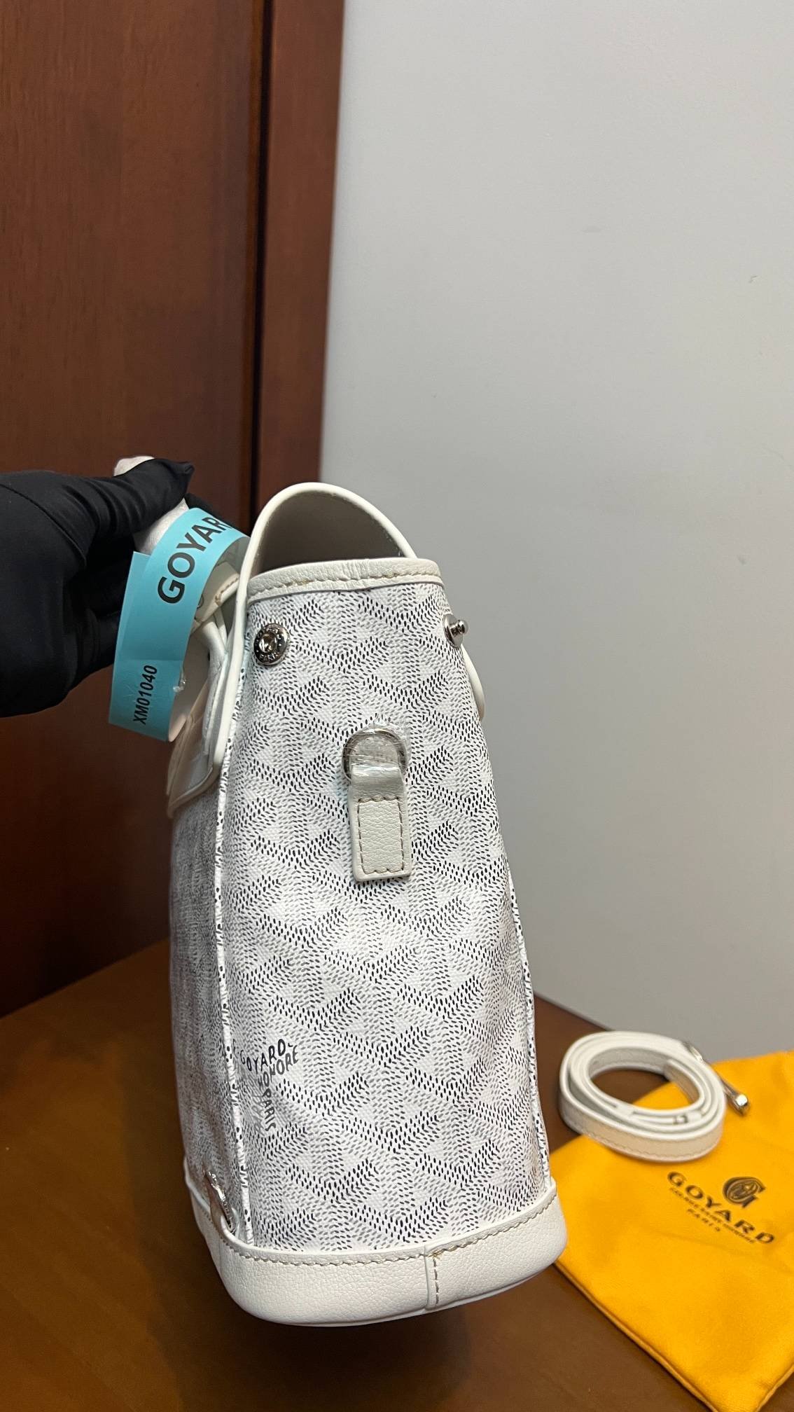 i1714289231_9050_0-1