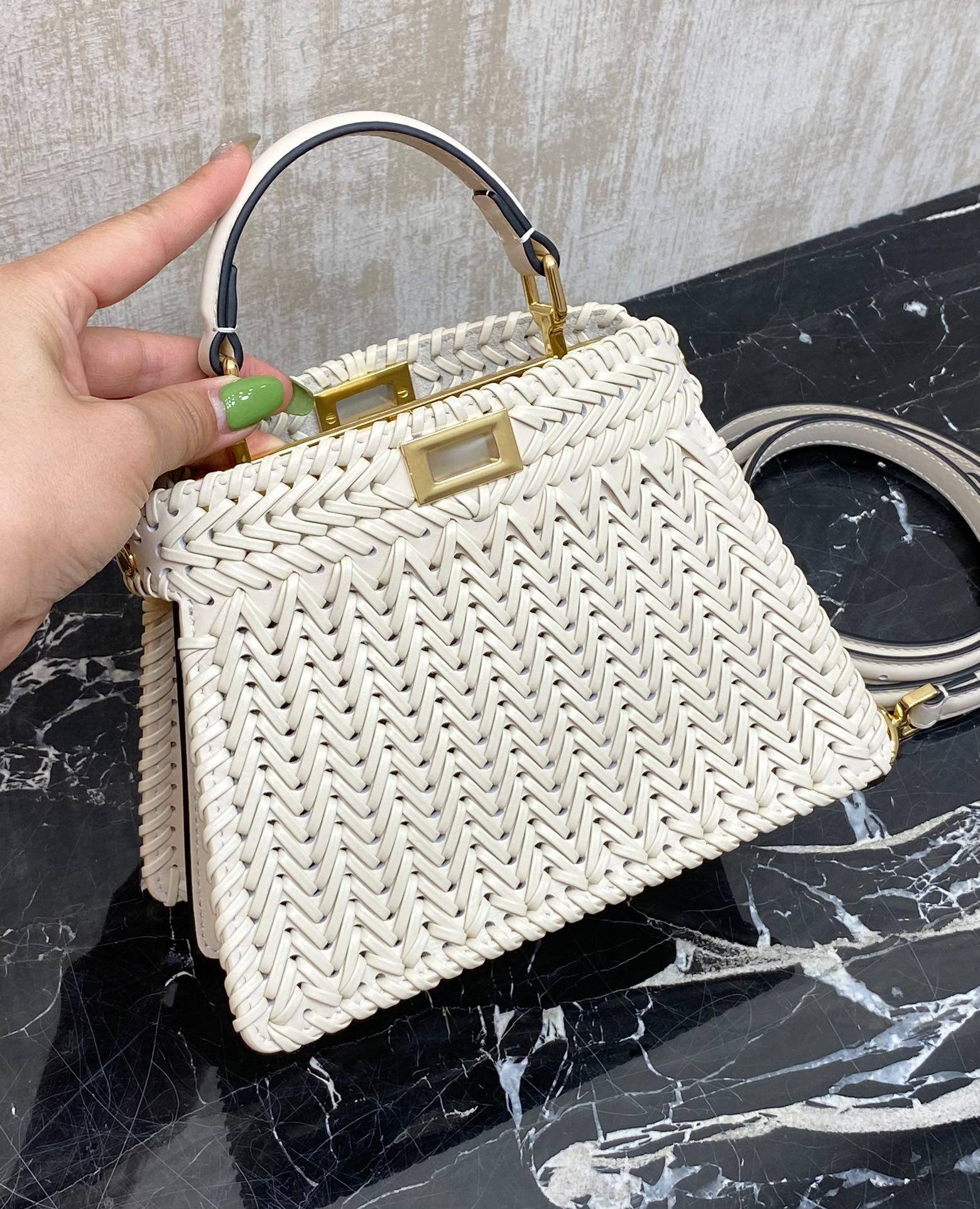 i1714816061_9903_1-1