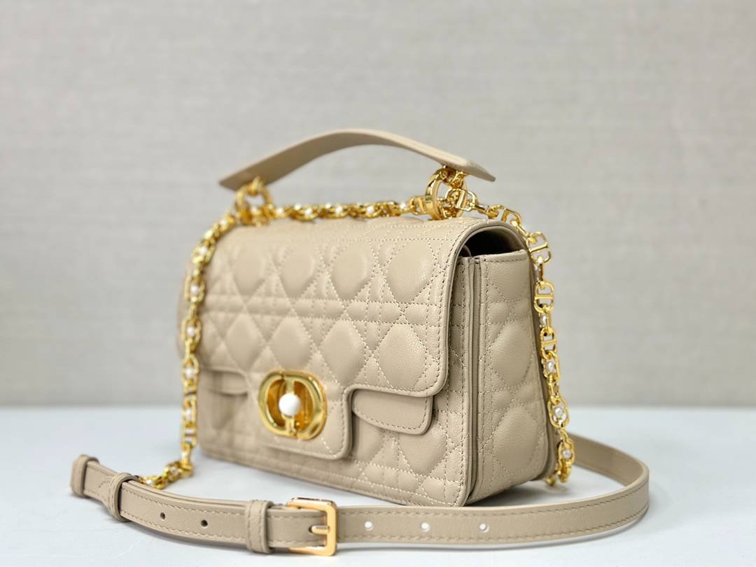 i1714963297_5741_1-1 i1714963297_5741_1-1