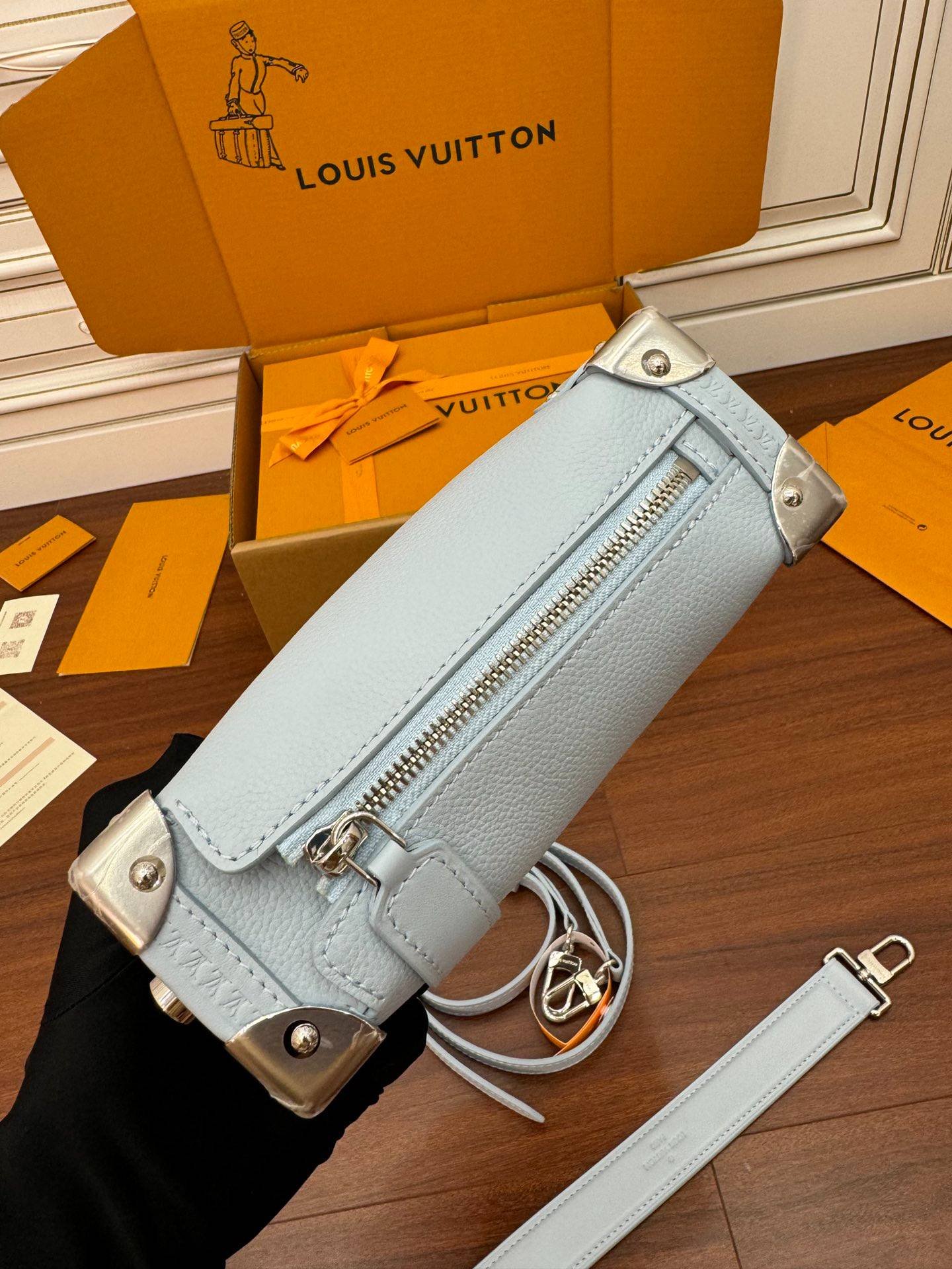 i1715053789_5122_6-1