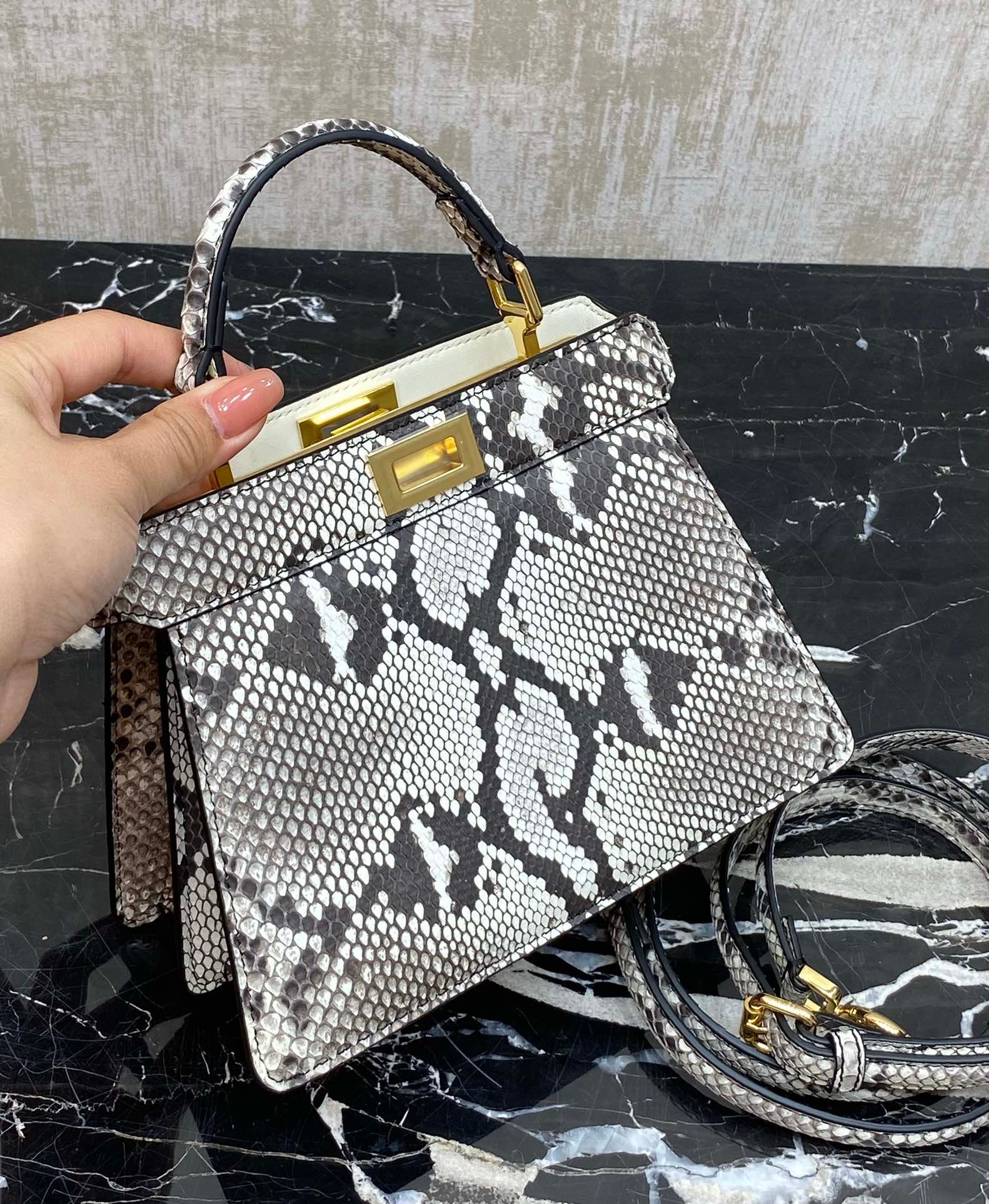 i1715264460_9103_1-1