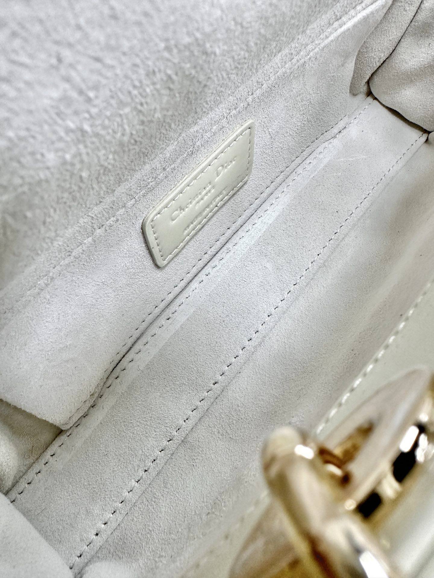 i1715397460_3487_8-1